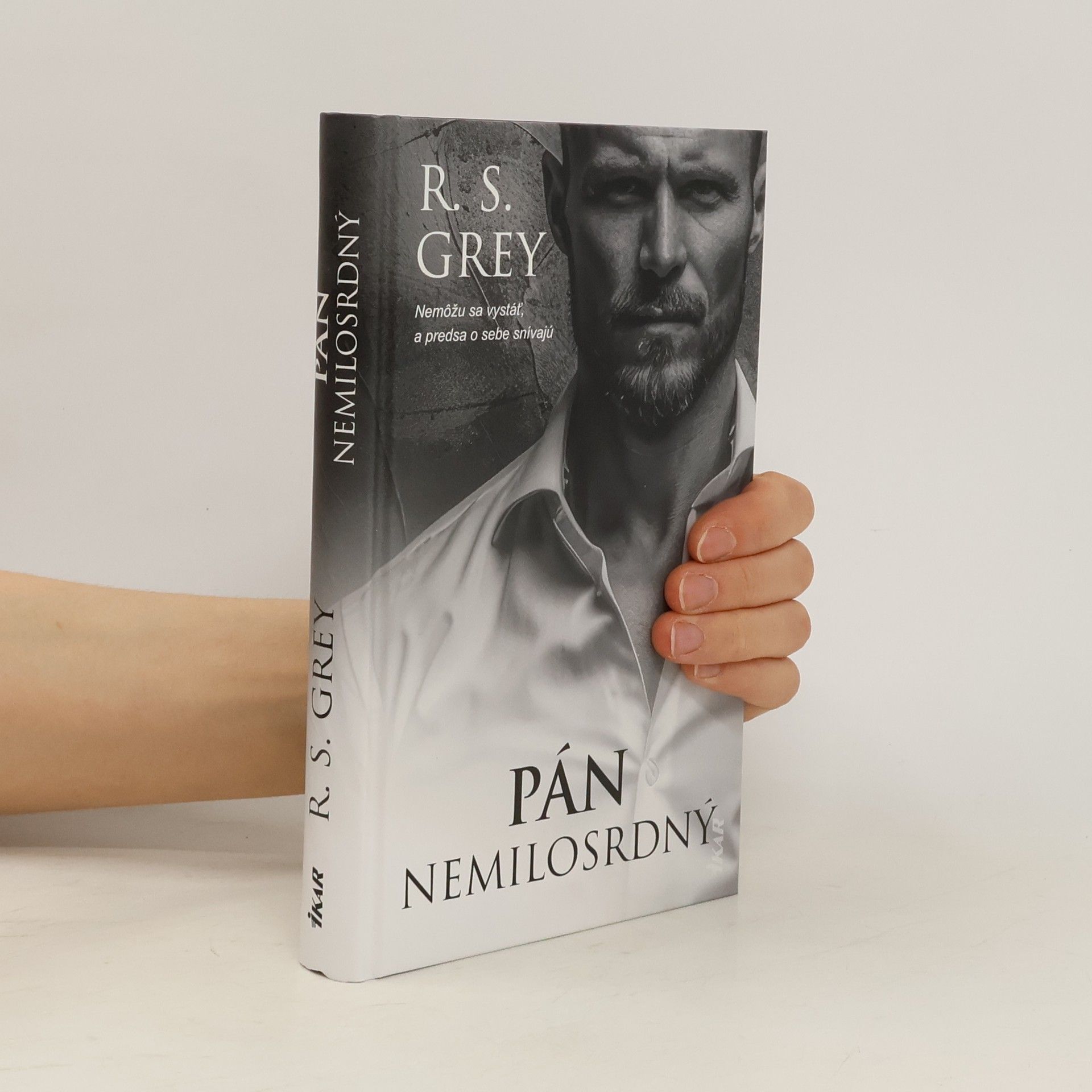 R. S. Grey Pán Nemilosrdný