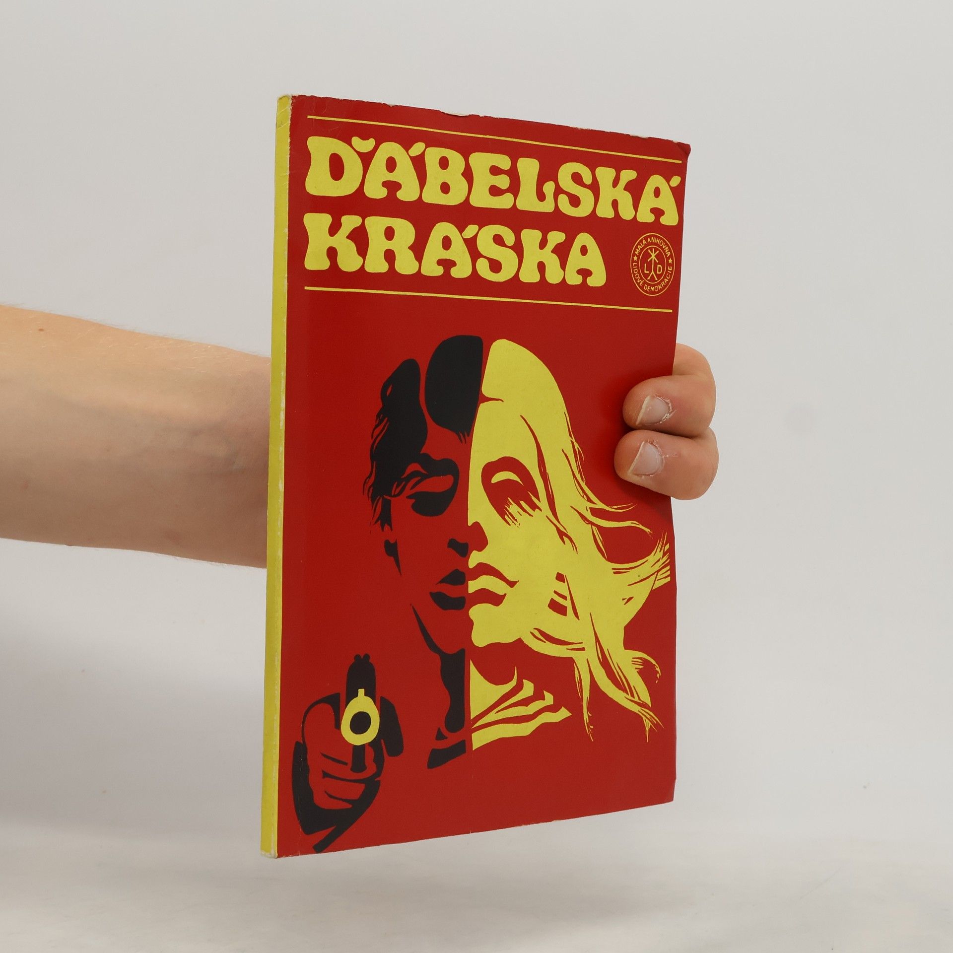 Joan M. Fleming Ďábelská kráska