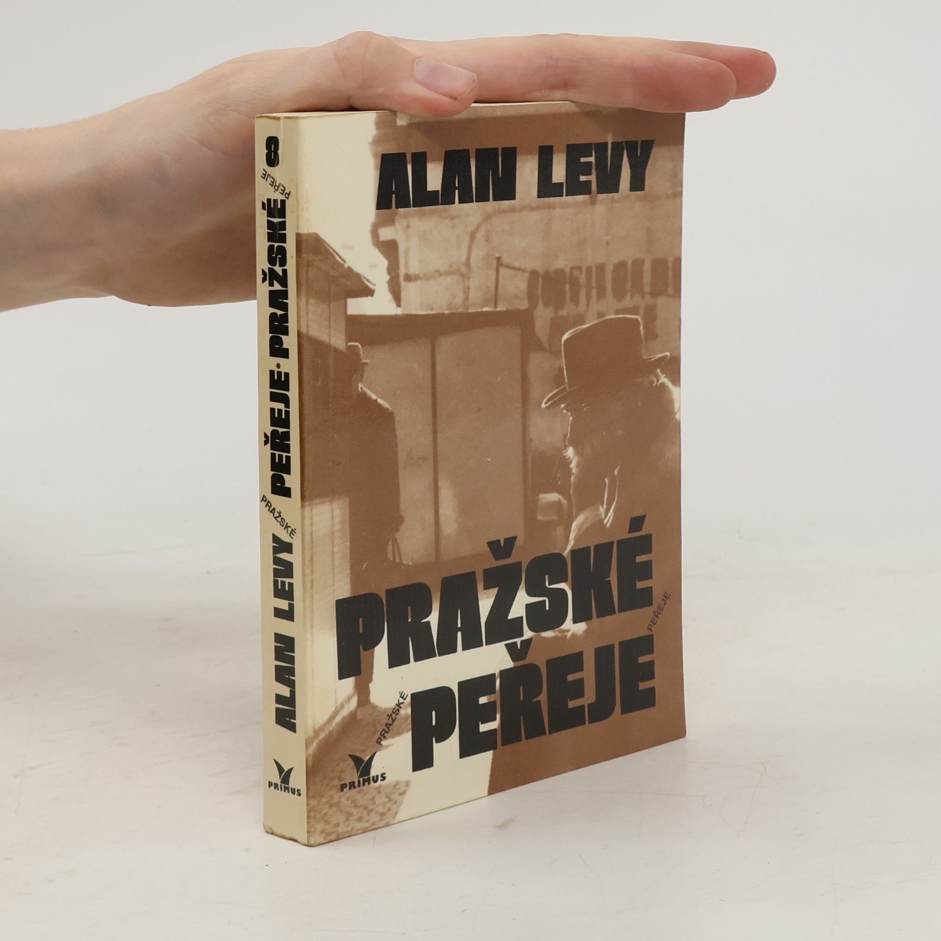 Alan Levy Pražské peřeje