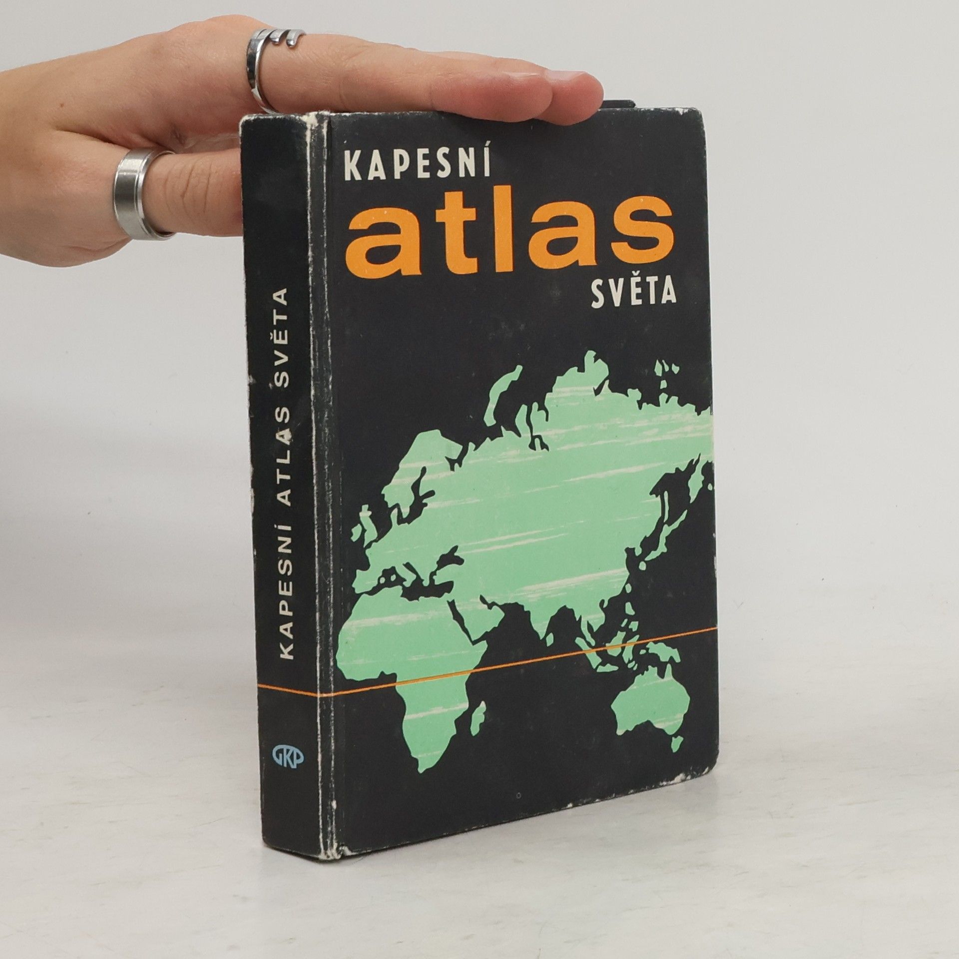 Autores varios Kapesní atlas světa