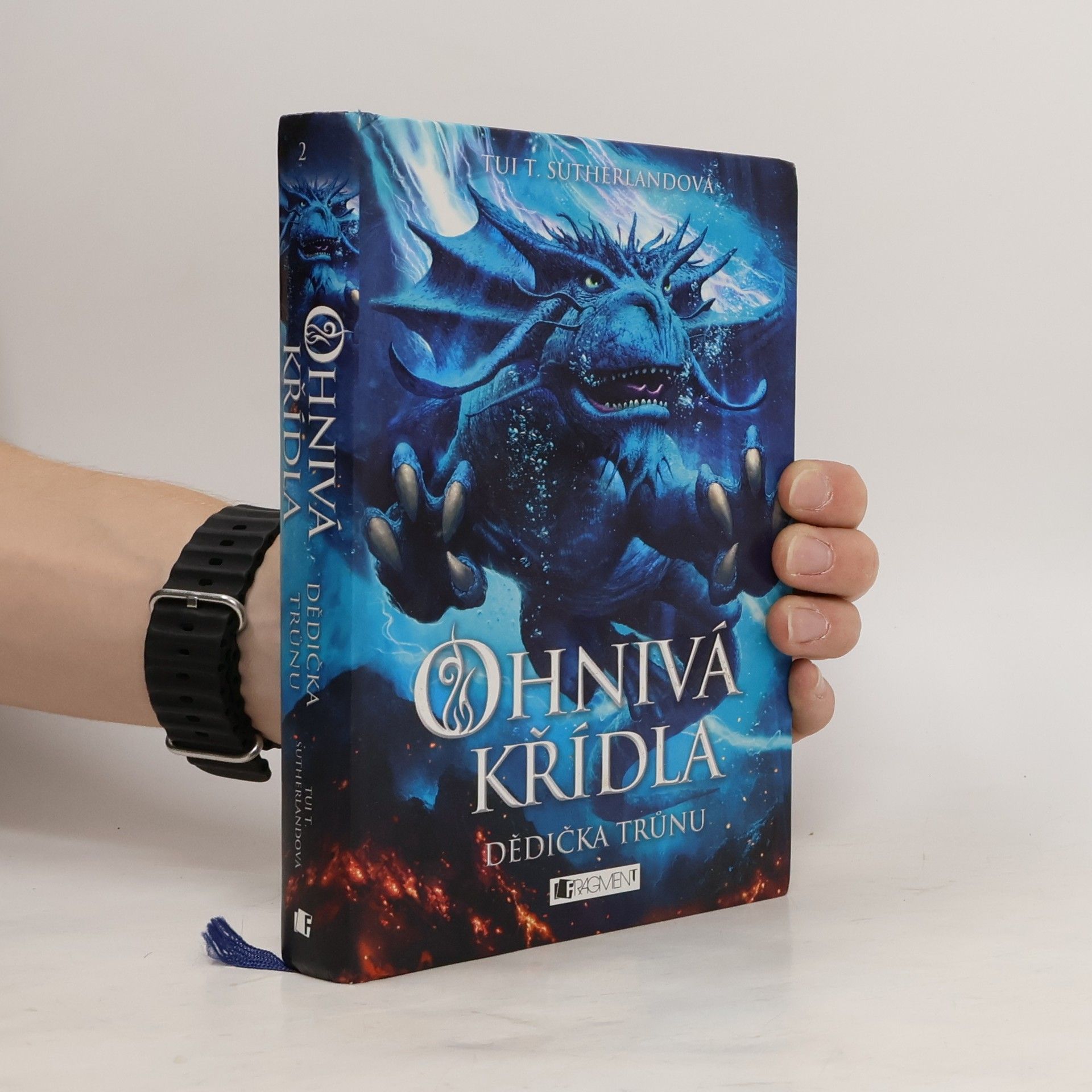Tui Sutherland Ohnivá křídla. Dědička trůnu