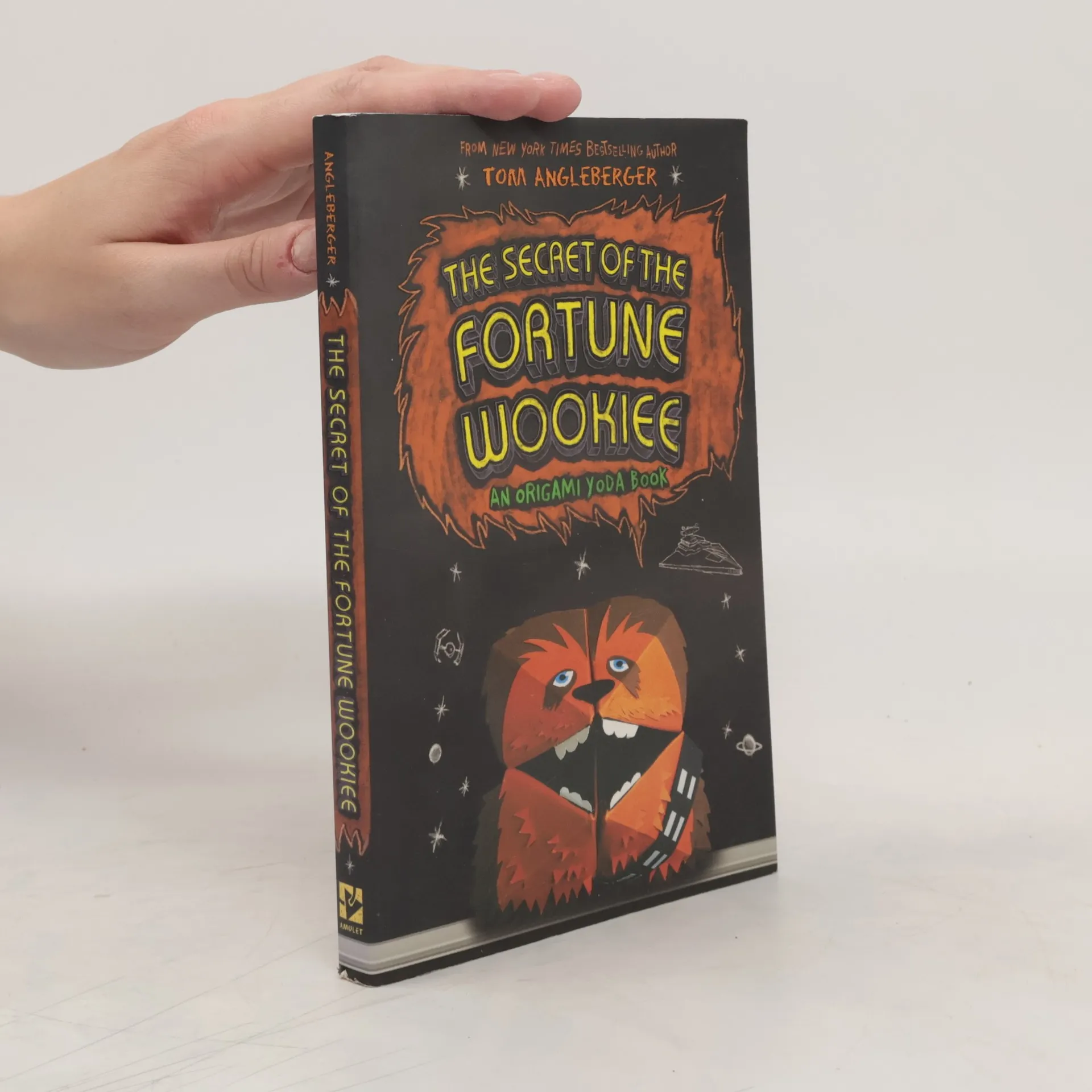 The Secret of the Fortune Wookiee | Kniha | mäkká | Tom Angleberger | EN