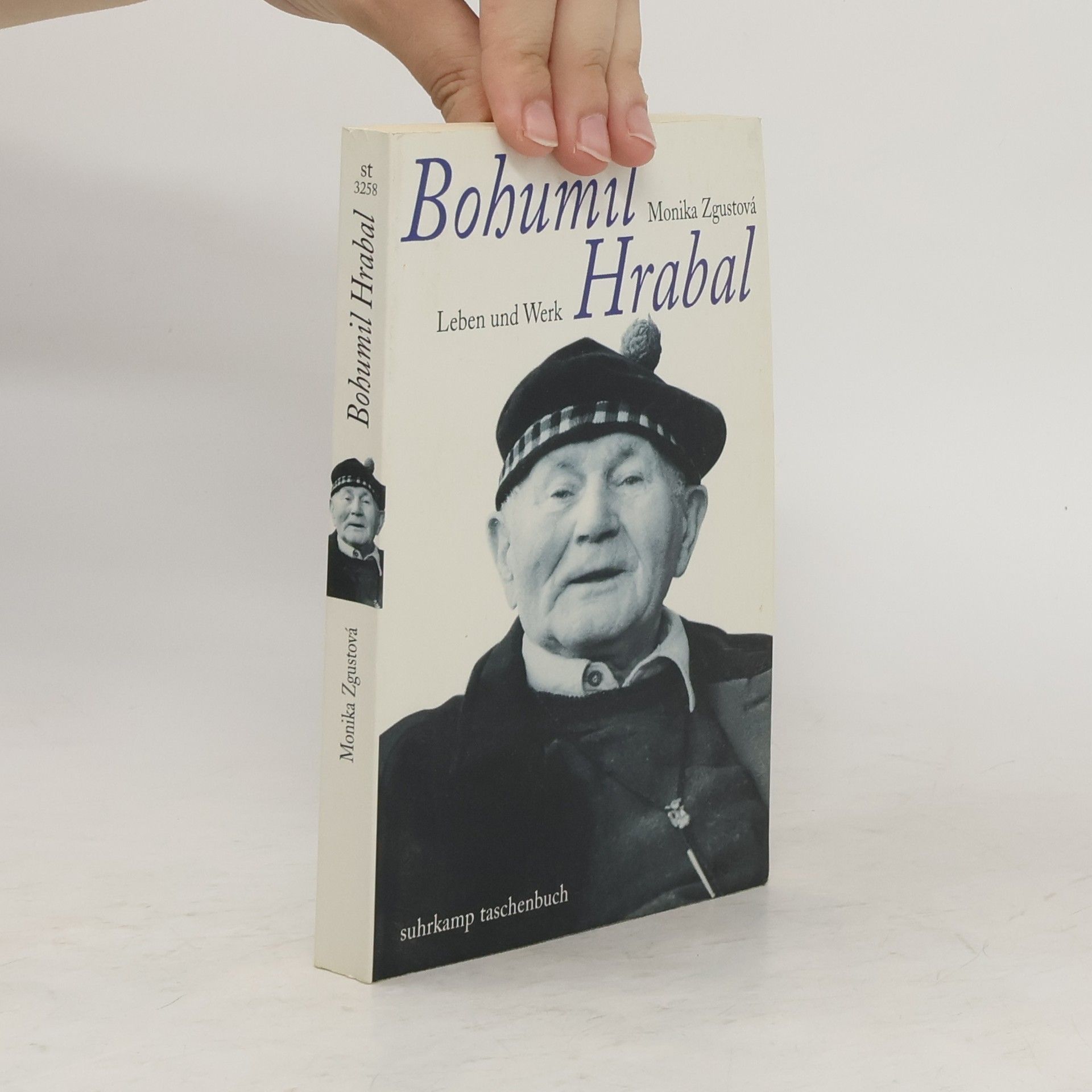 Monika Zgustová Im Paradiesgarten der bitteren Früchte