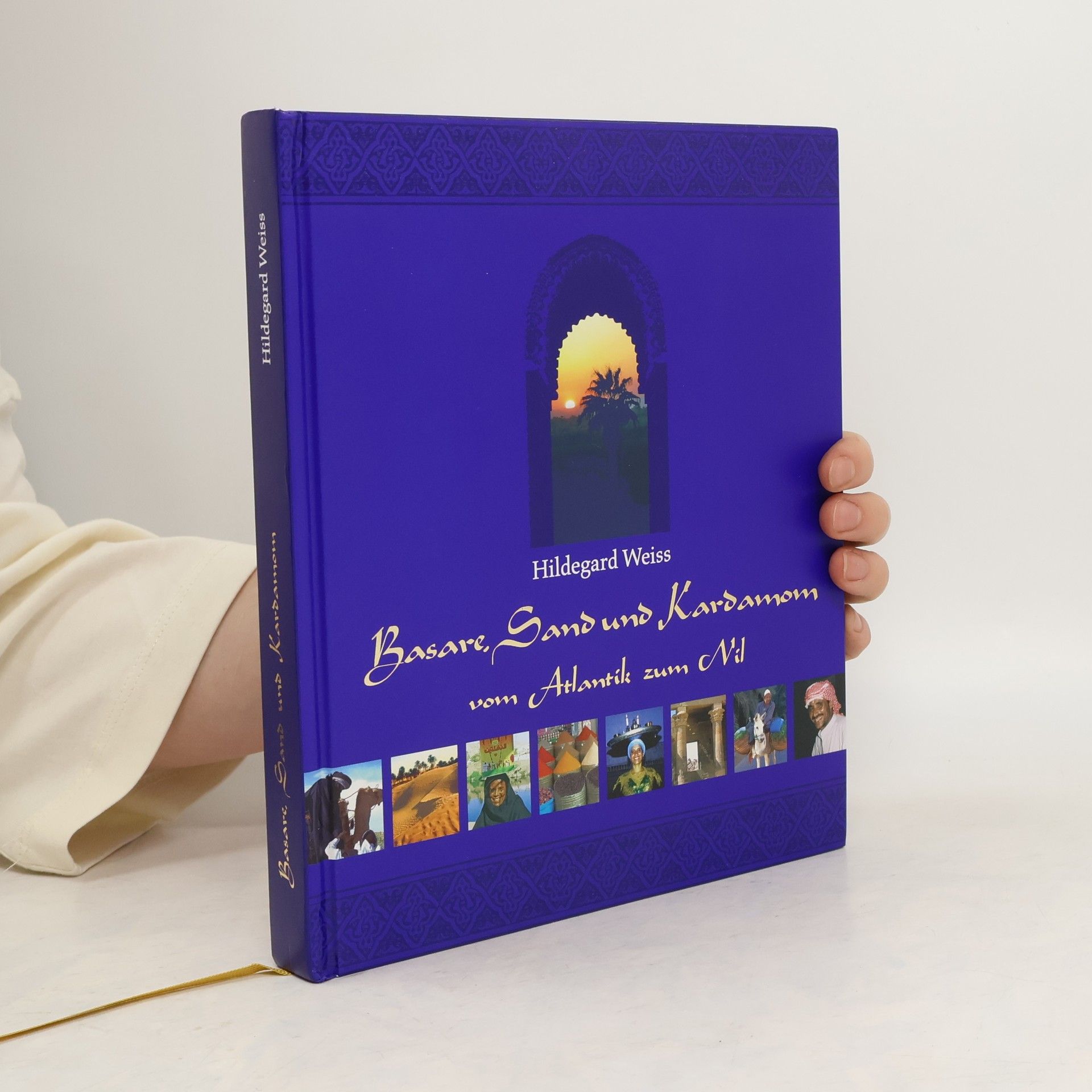 Hildegard Weiss Basare, Sand und Kardamom