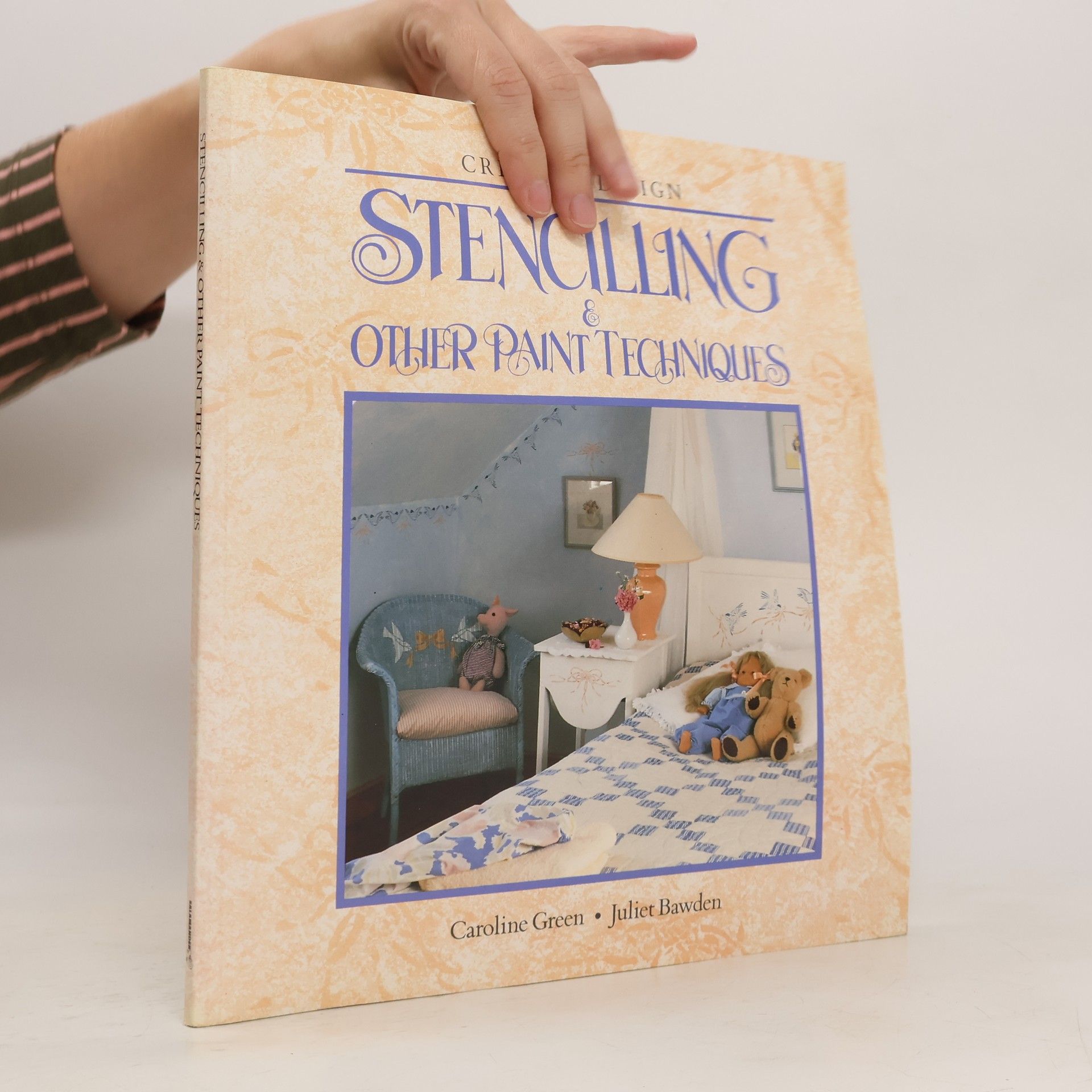 Caroline Green Stencilling and Other Paint Techniques - Creative Design