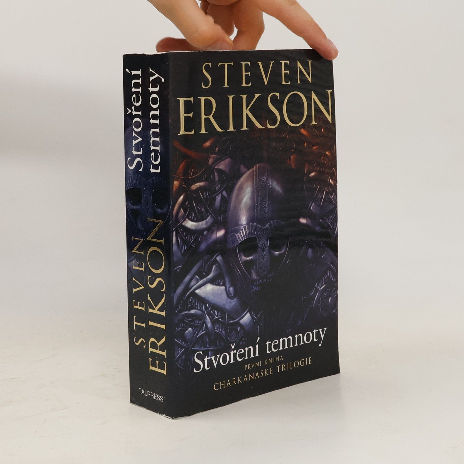 Steven Erikson Stvoření temnoty