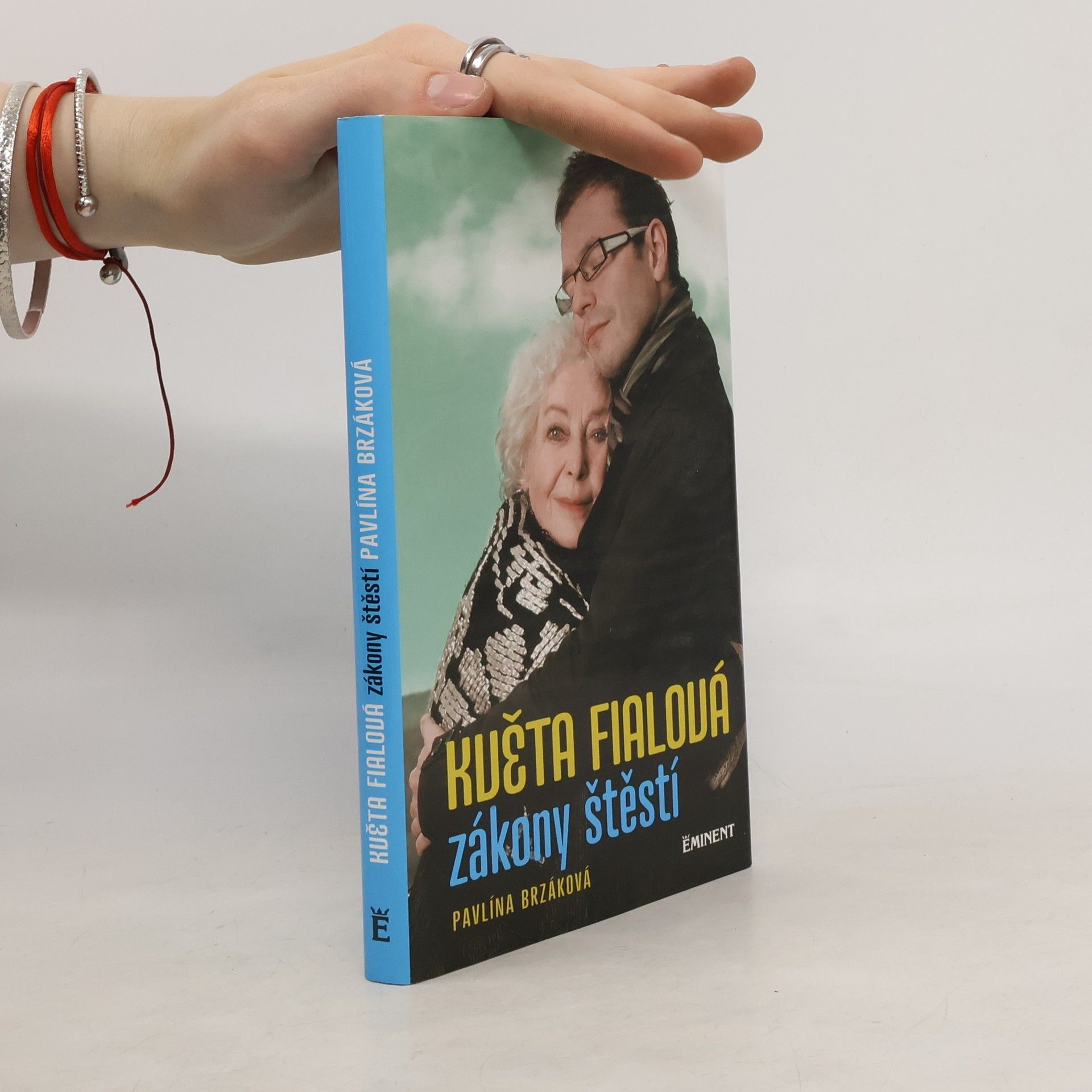 Pavlína Brzáková Zákony štěstí