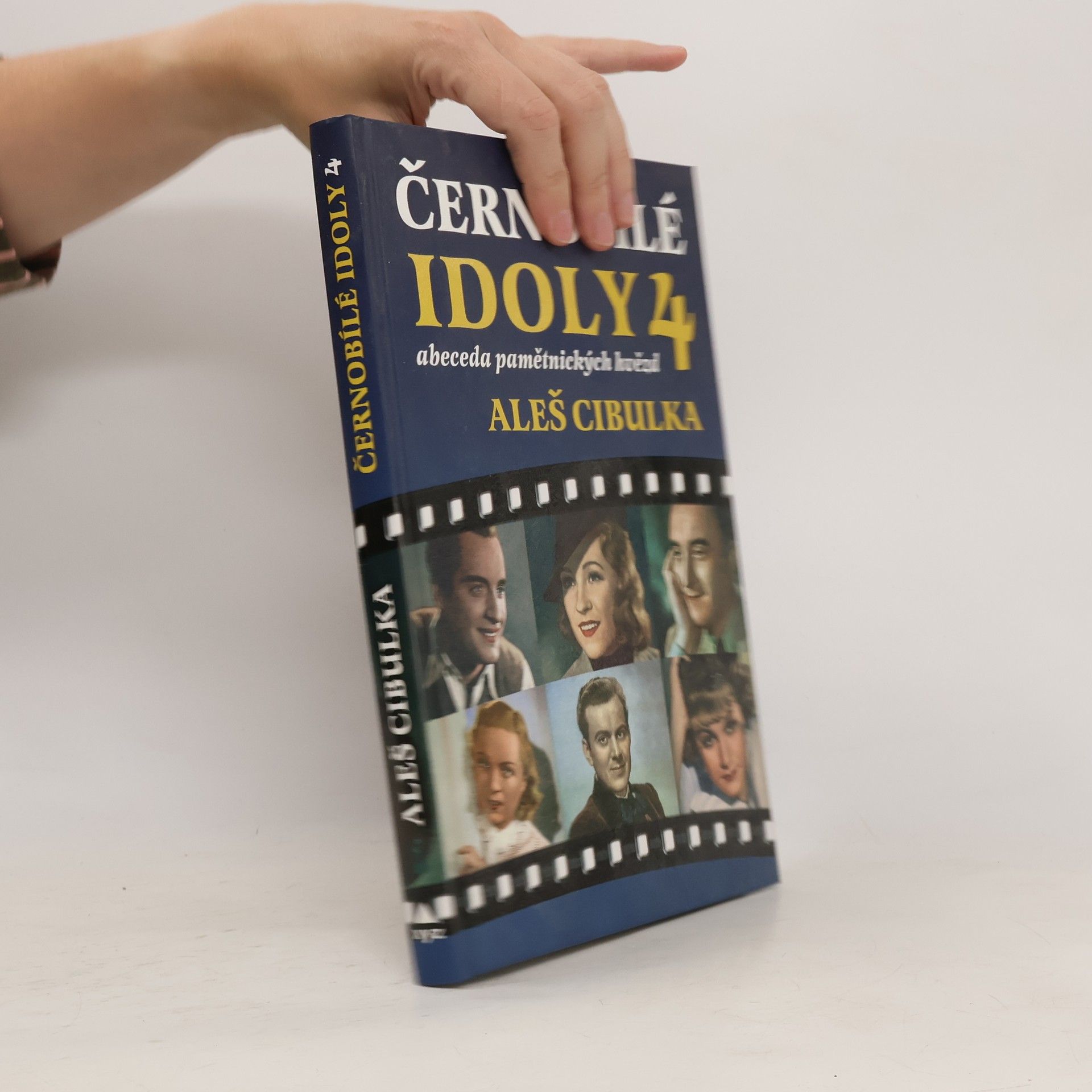 Aleš Cibulka Černobílé idoly - 4, Abeceda pamětnických hvězd