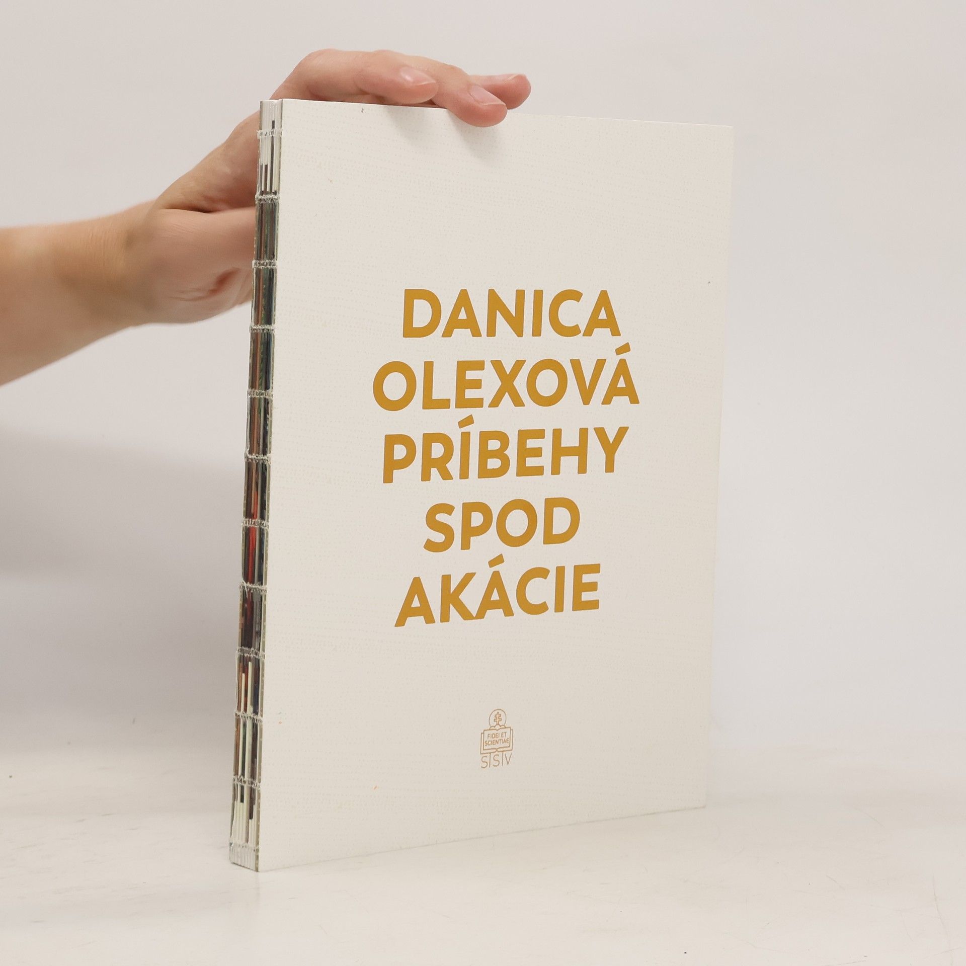 Danica Olexová Príbehy spod akácie