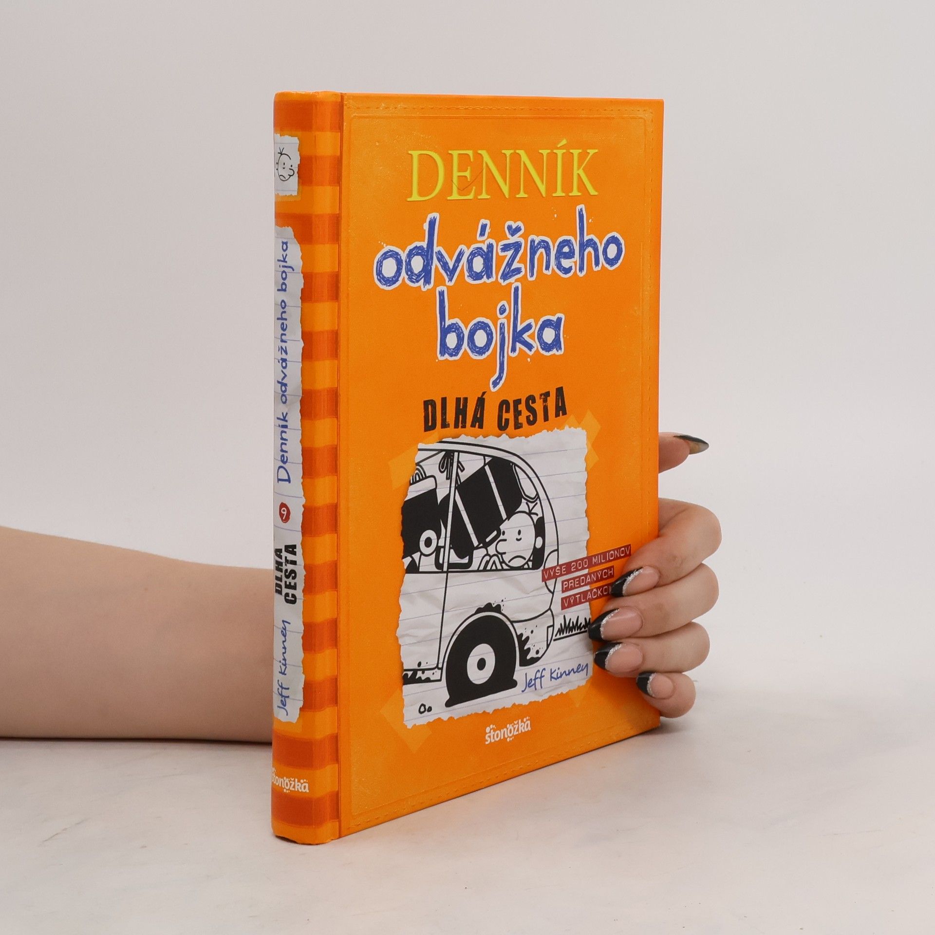 Jeff Kinney Denník odvážneho bojka 9 : dlhá cesta