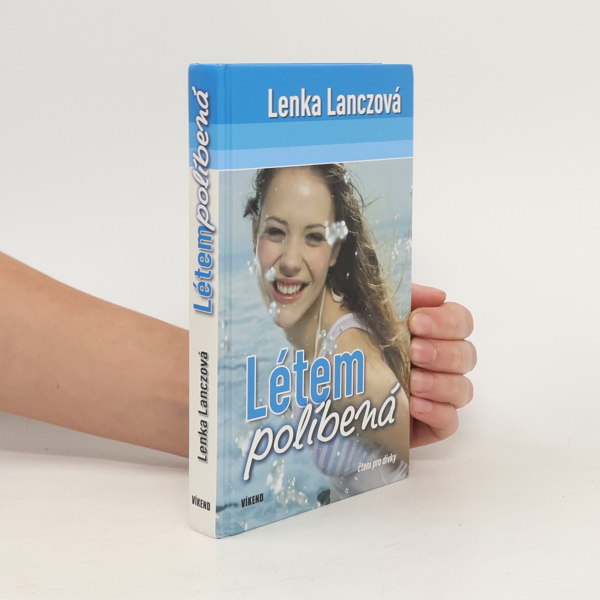 Lenka Lanczová Létem políbená