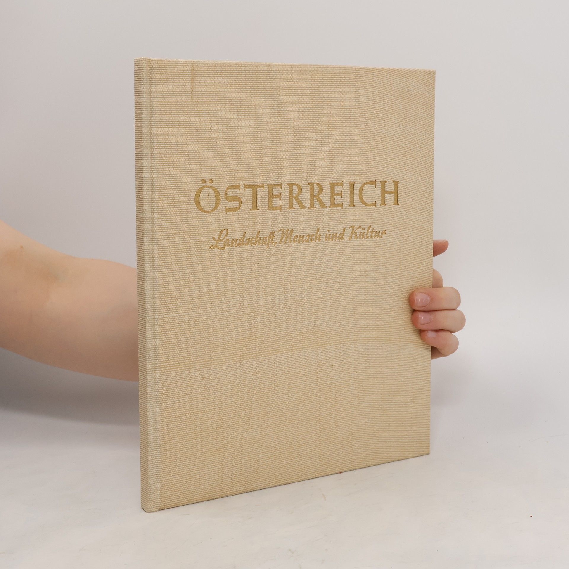 Auteurscollectief Österreich. Landschaft, Mensch und Kultur