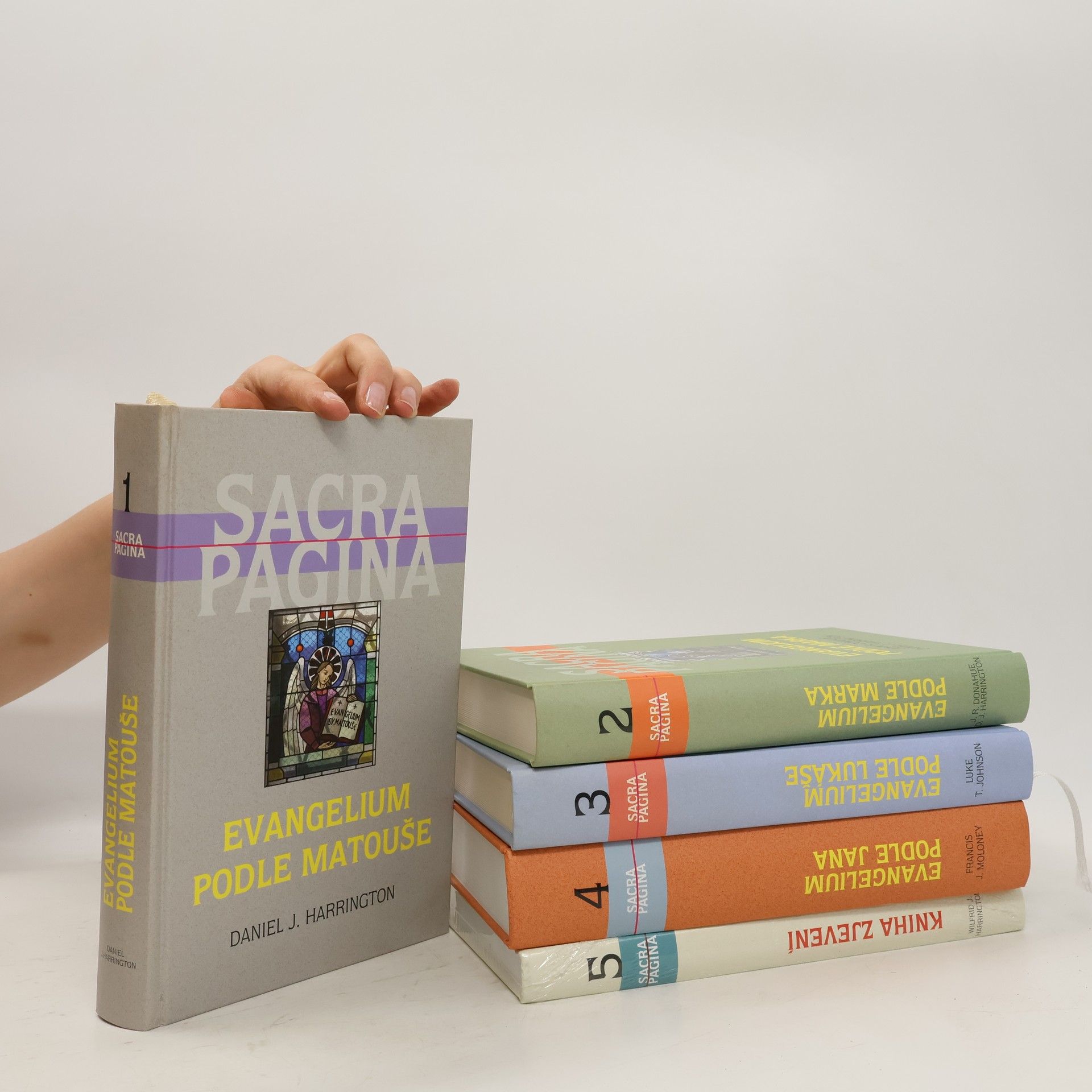 Daniel J. Harrington Sacra Pagina 1-5