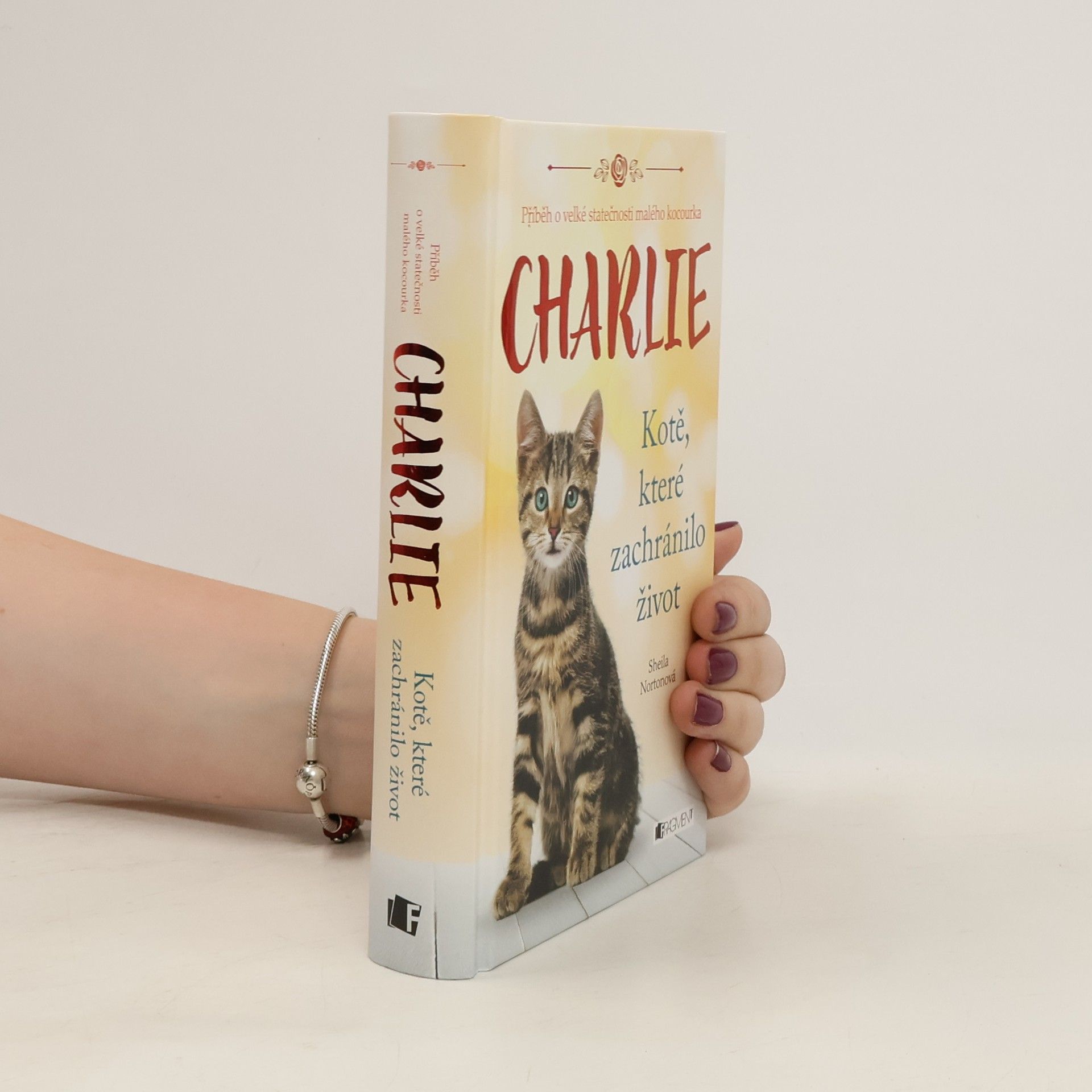 Sheila Norton Charlie - kotě, které zachránilo život
