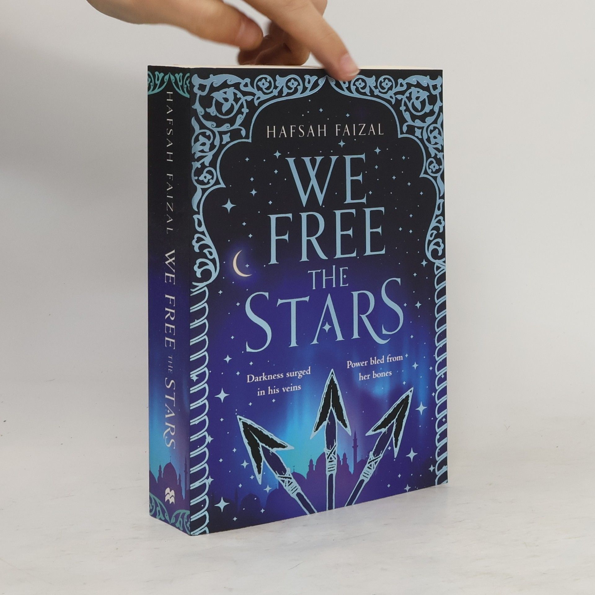 Hafsah Faizal We Free the Stars