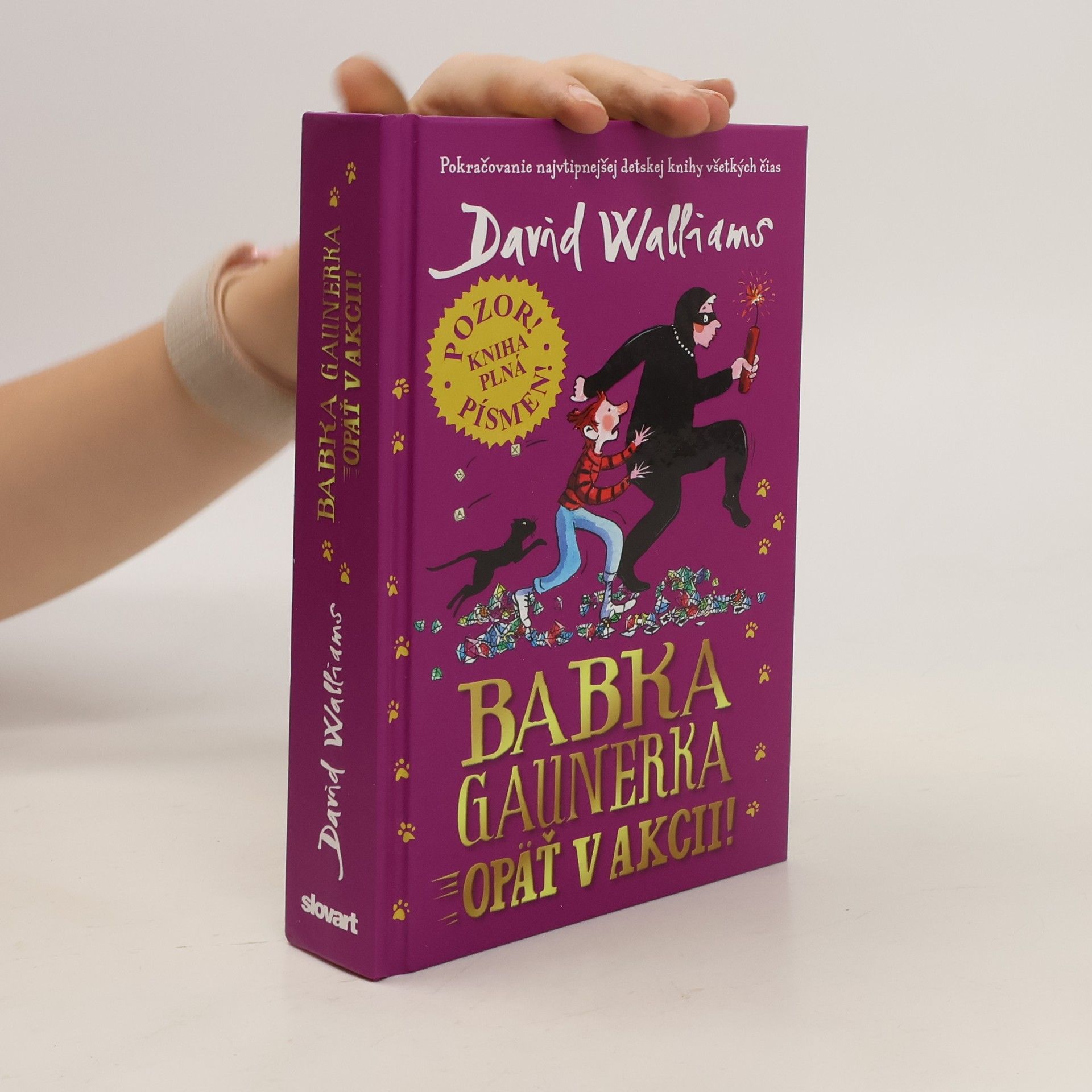David Walliams Babka gaunerka opäť v akcii