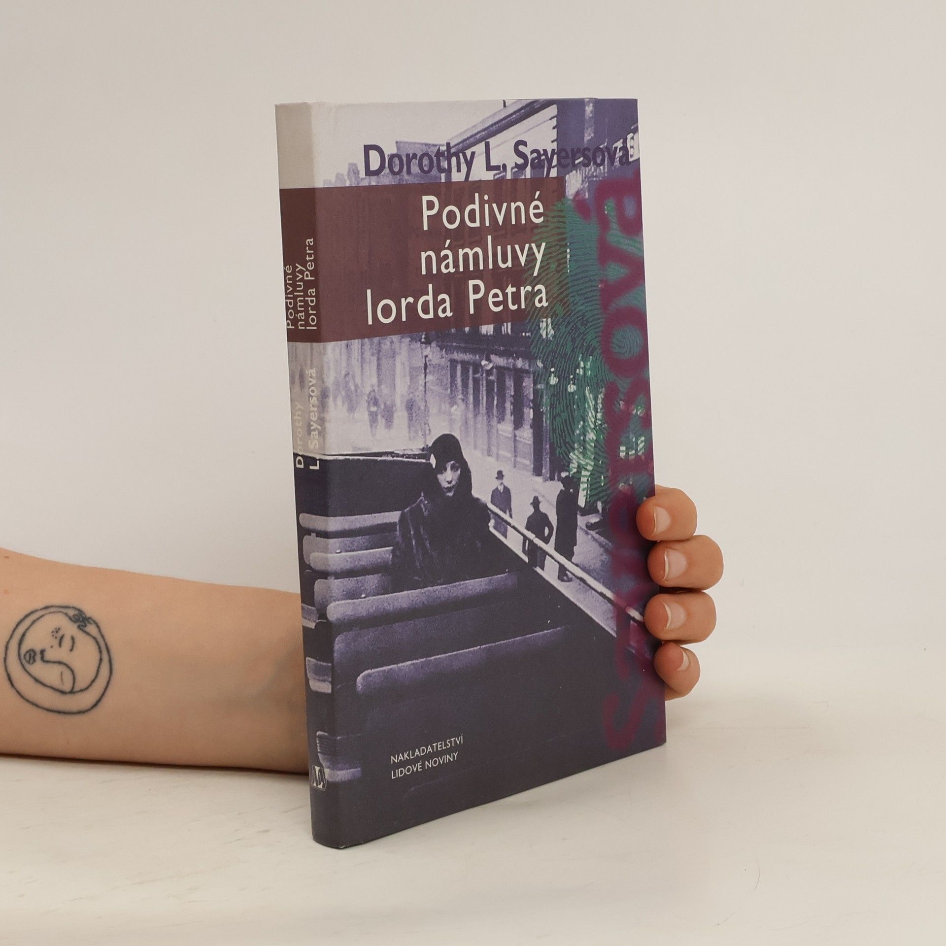 Dorothy L. Sayers Podivné námluvy lorda Petra