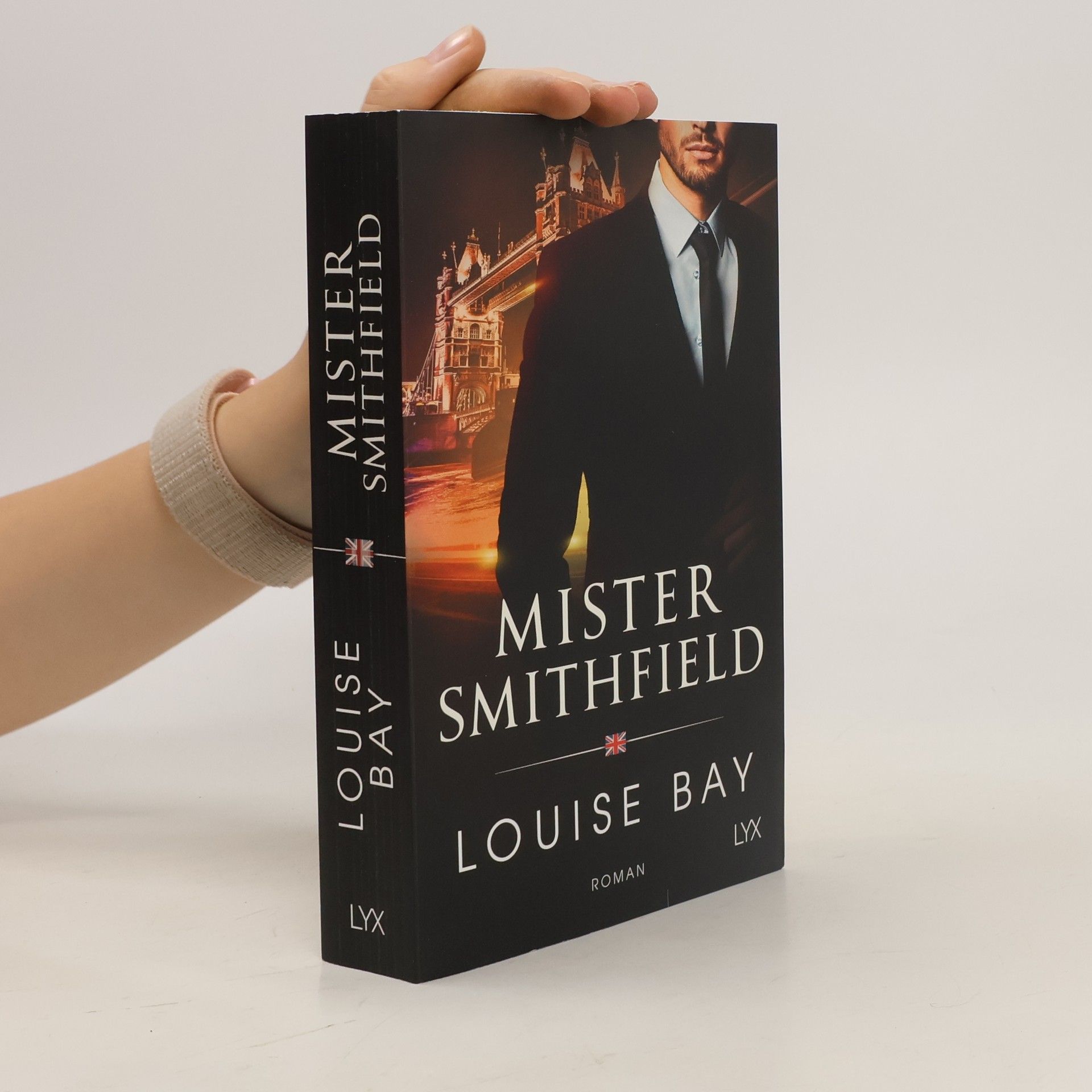 Louise Bay Mister Smithfield