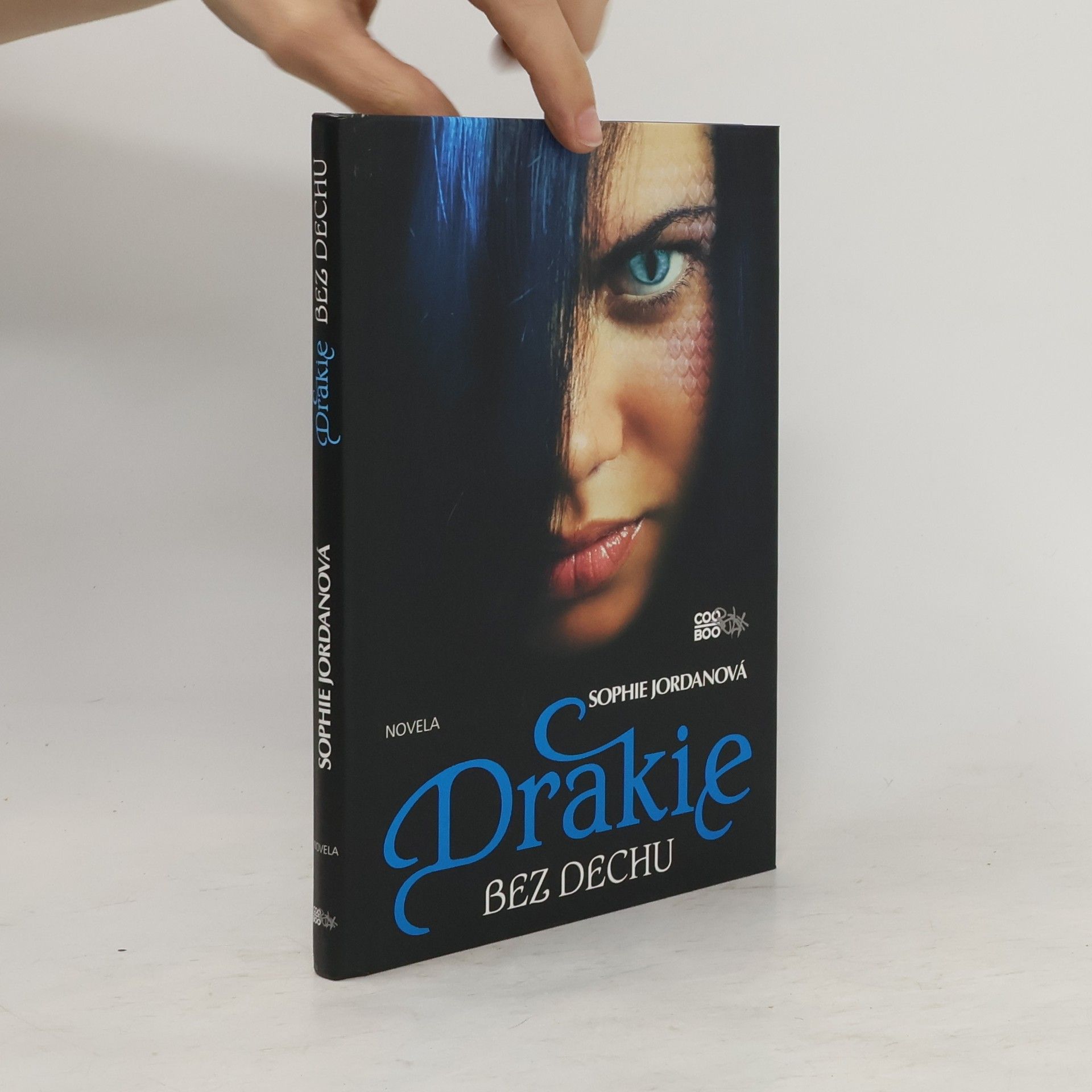 Sophie Jordan Bez dechu. Drakie. 4. díl