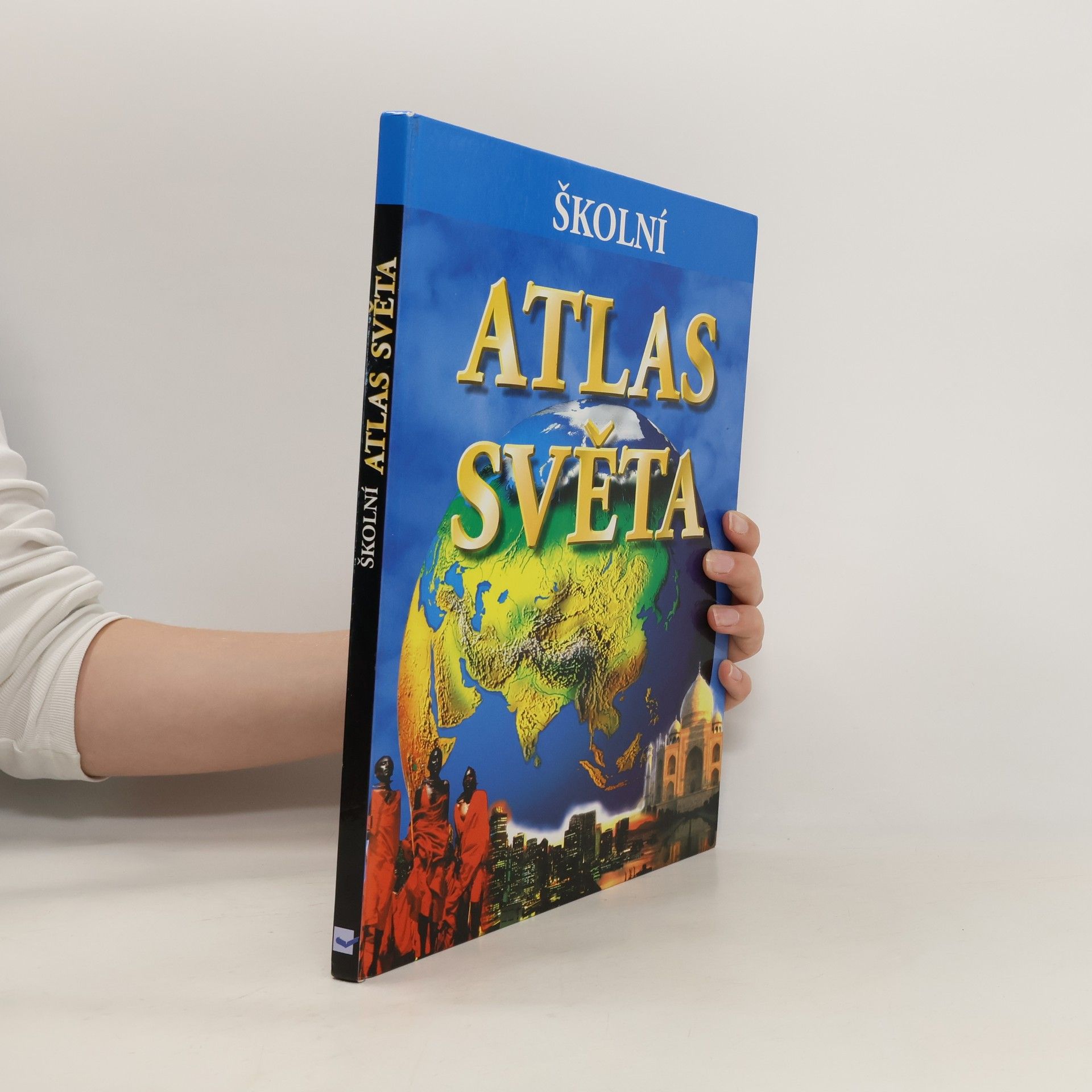 Philip Steele Školní atlas světa