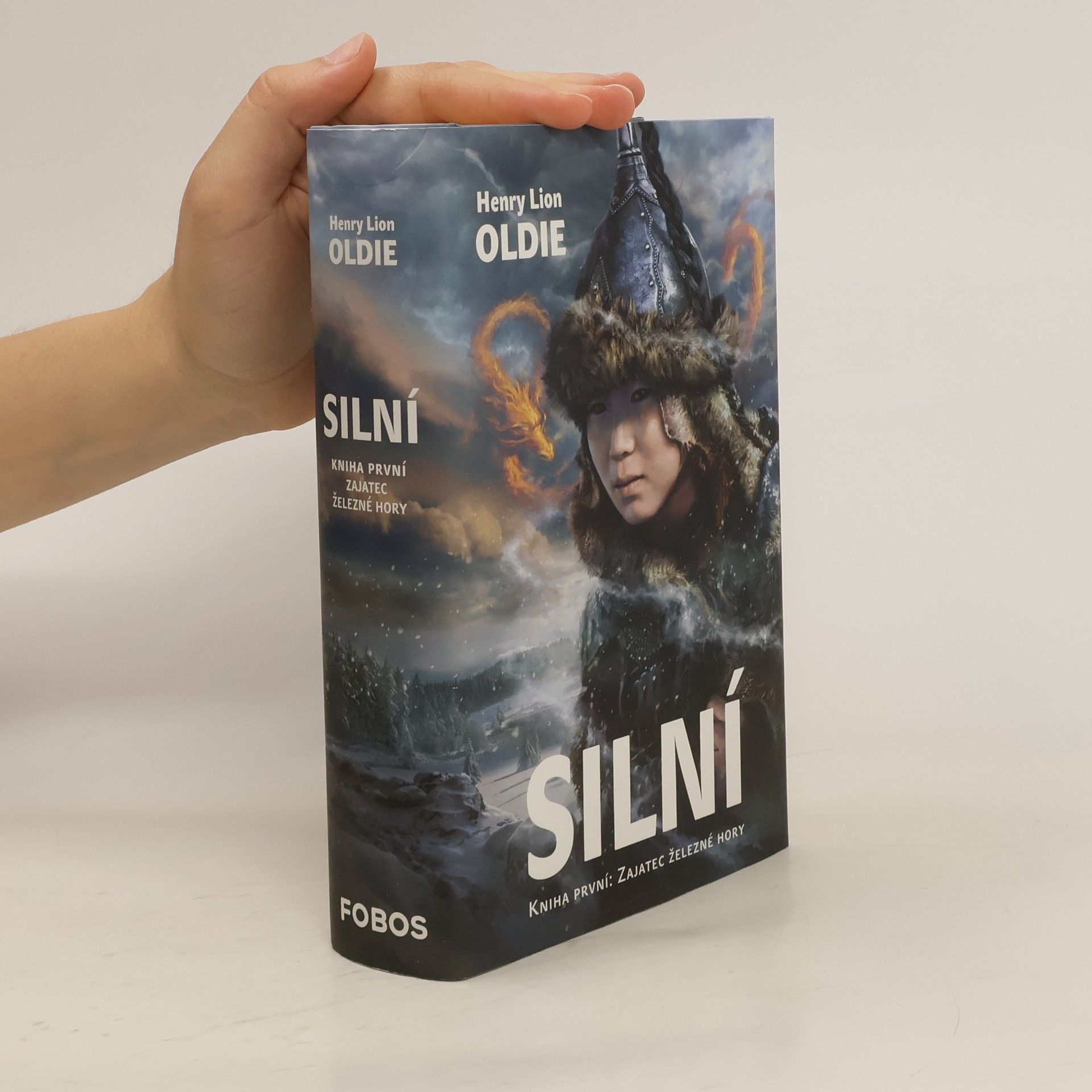Genrì Lajon Oldì Zajatec železné hory. Silní. 1. díl