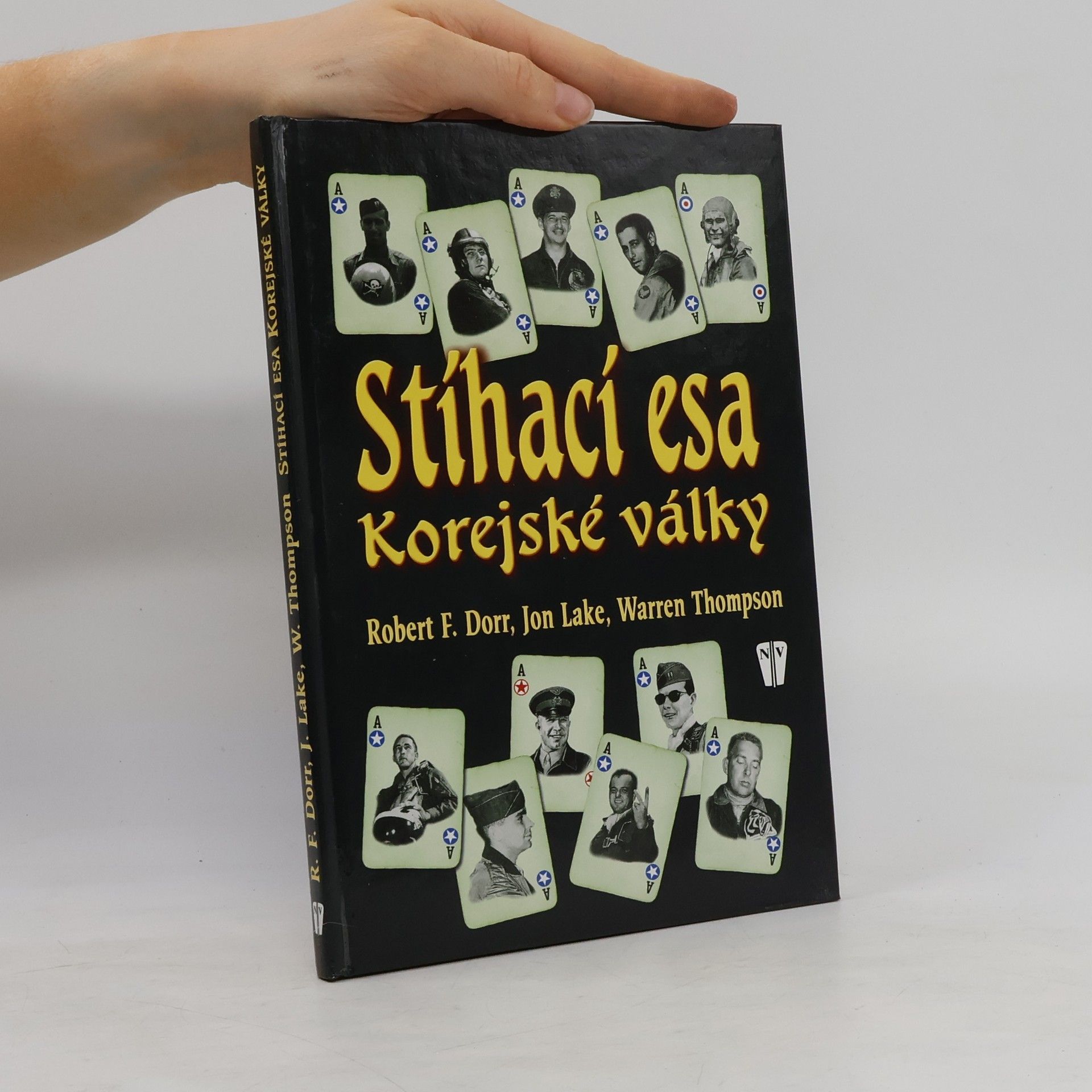 Robert F. Dorr Stíhací esa korejské války