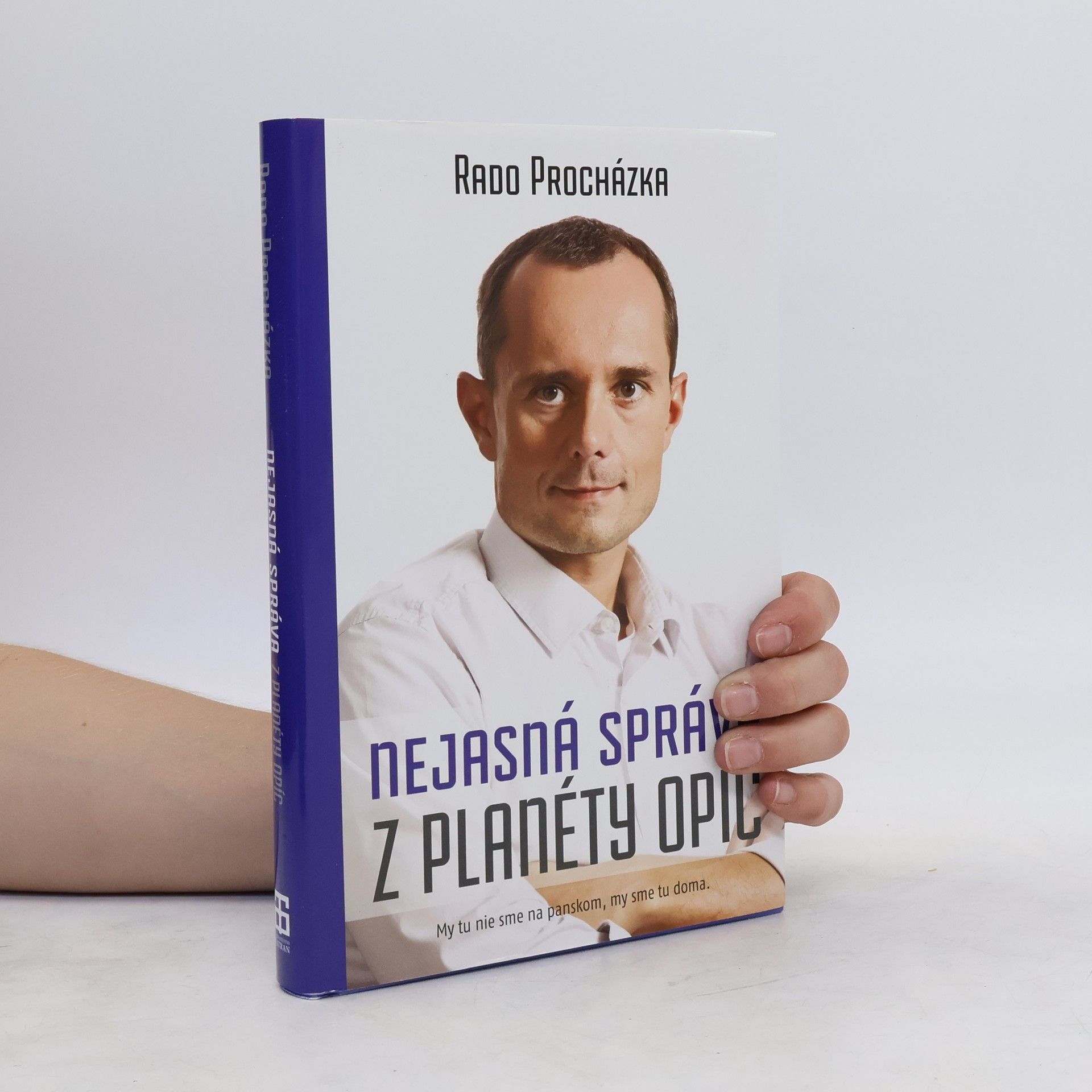 Radoslav Procházka Nejasná správa z planéty opíc