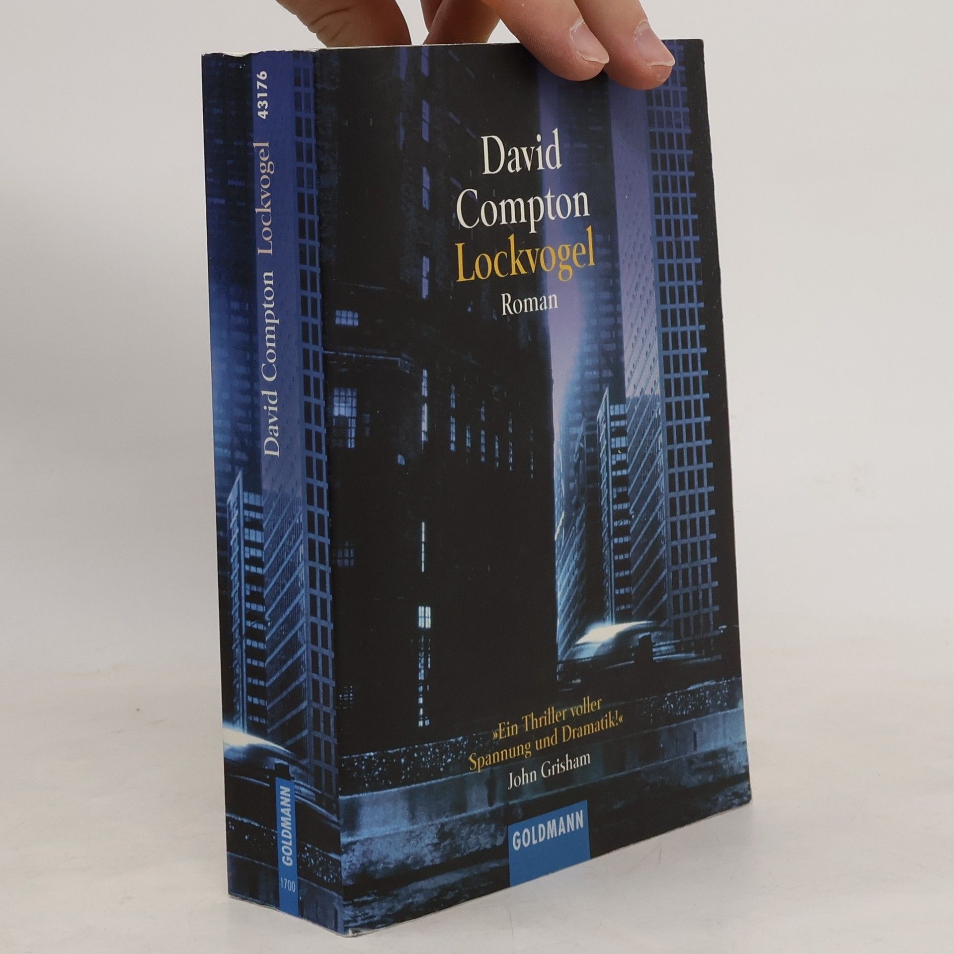 David G. Compton Lockvogel