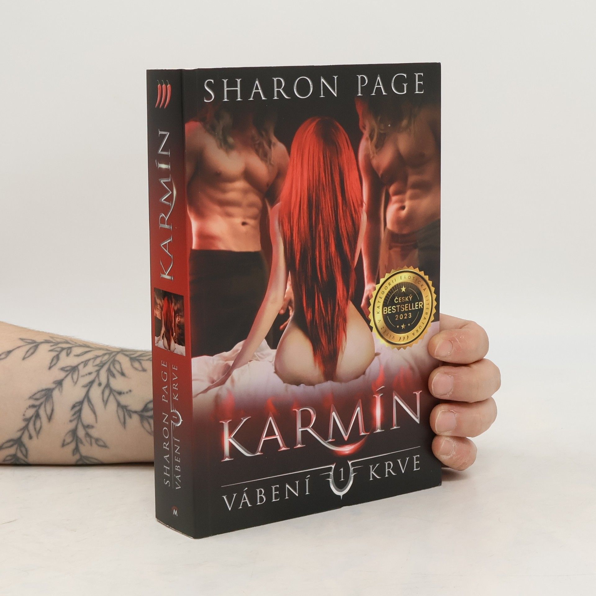 Sharon Page Karmín