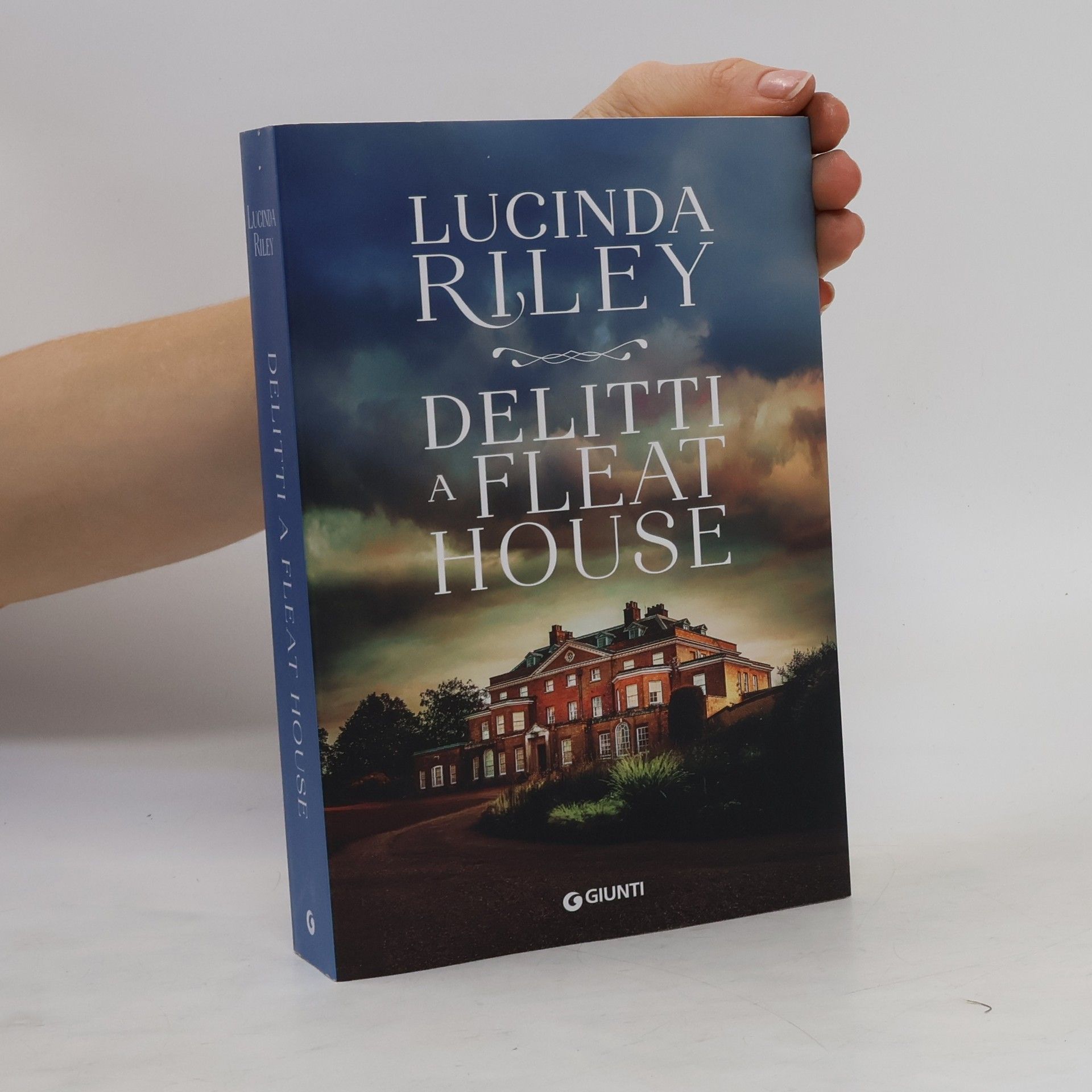 Lucinda Riley Delitti a Fleat House