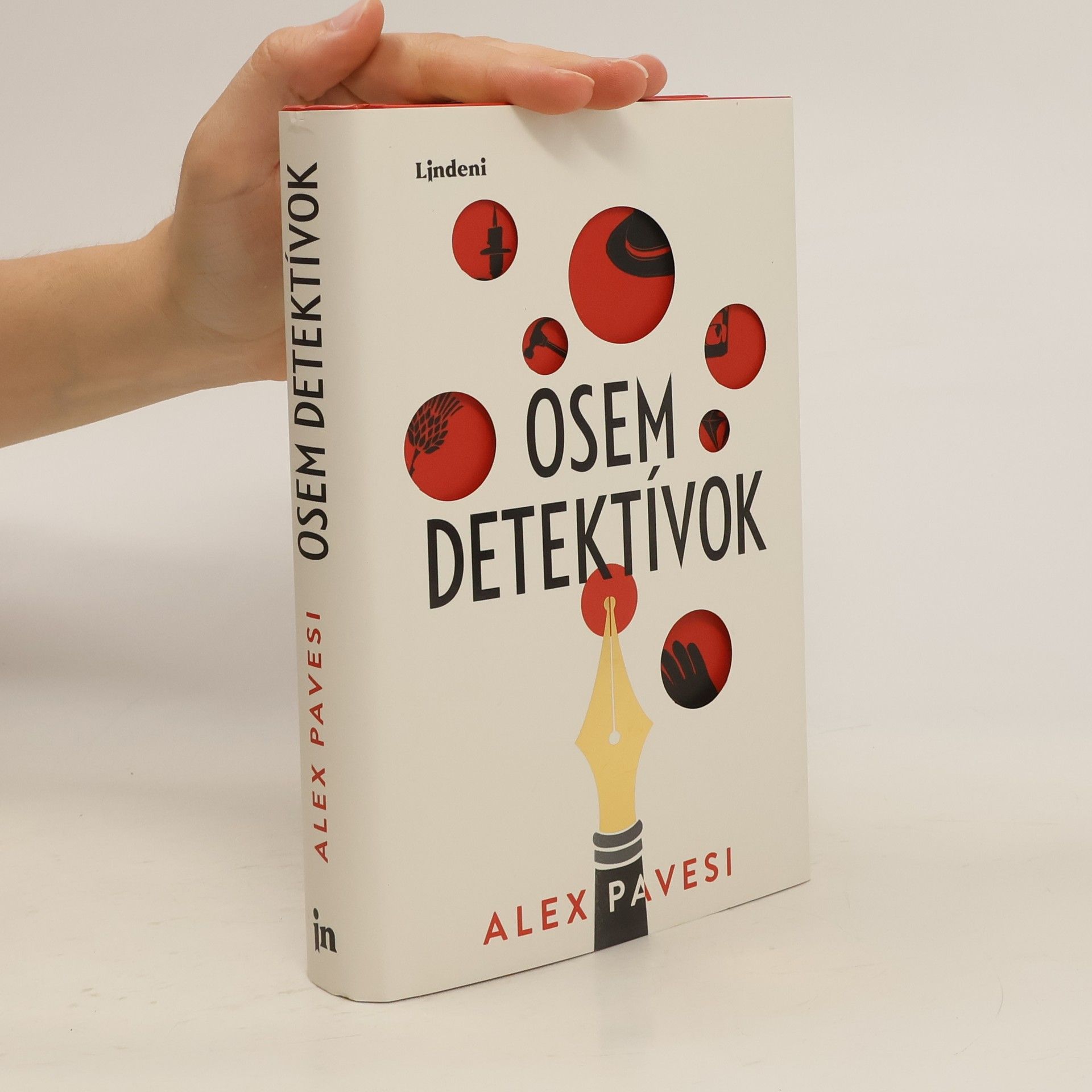 Alex Pavesi Osem detektívok