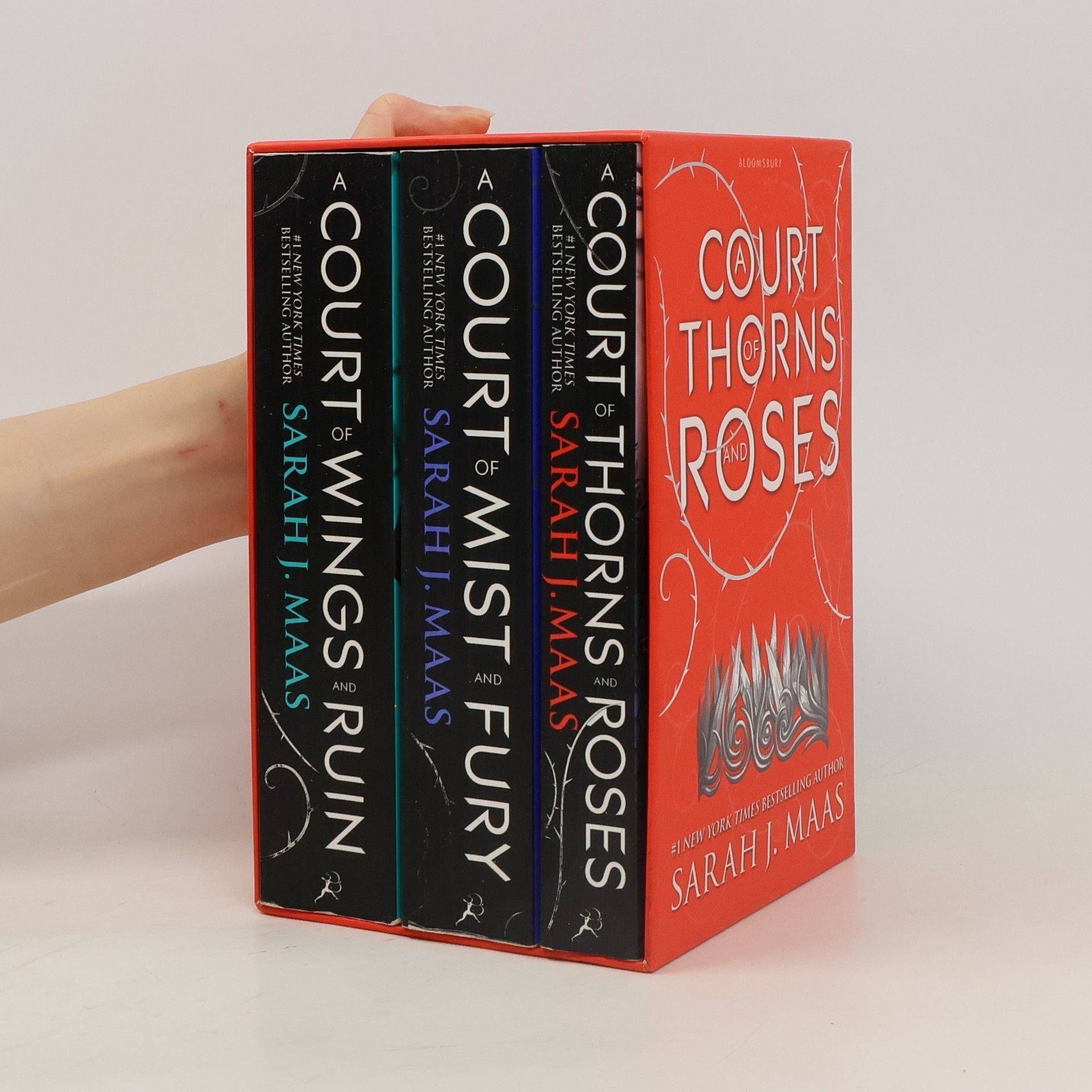 Sarah J. Maasová A Court of Thorns and Roses Box Set, 3 Vols.