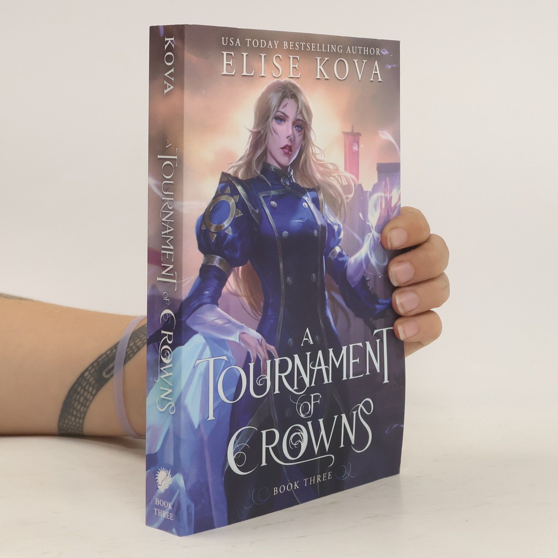 Elise Kova A Tournament of Crowns (A Trial of Sorcerers, Band 3)
