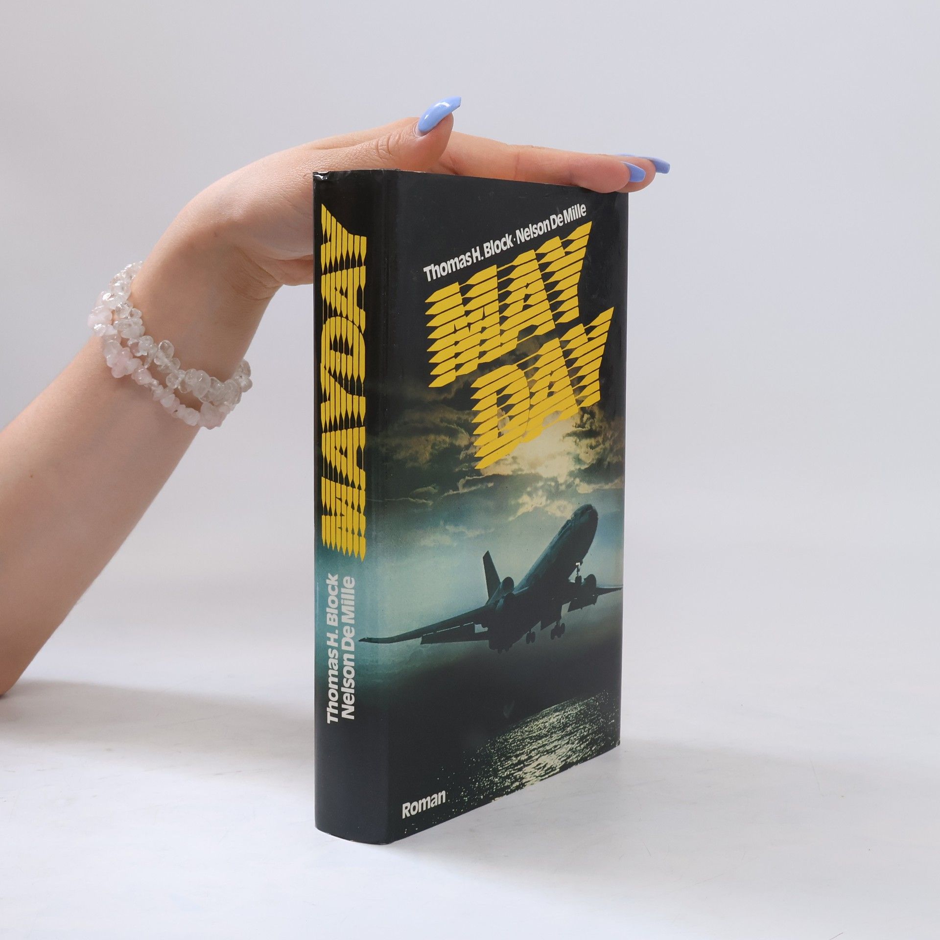 Nelson DeMille Mayday