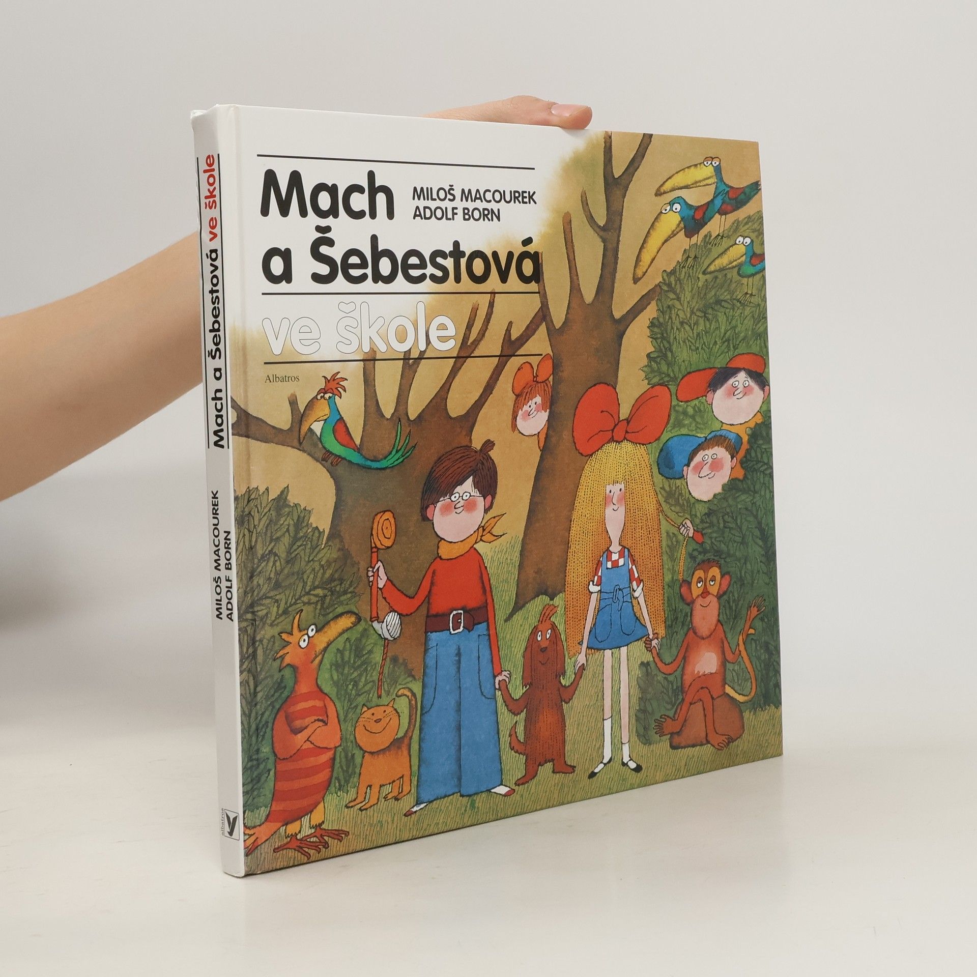 Miloš Macourek Mach a Šebestová ve škole