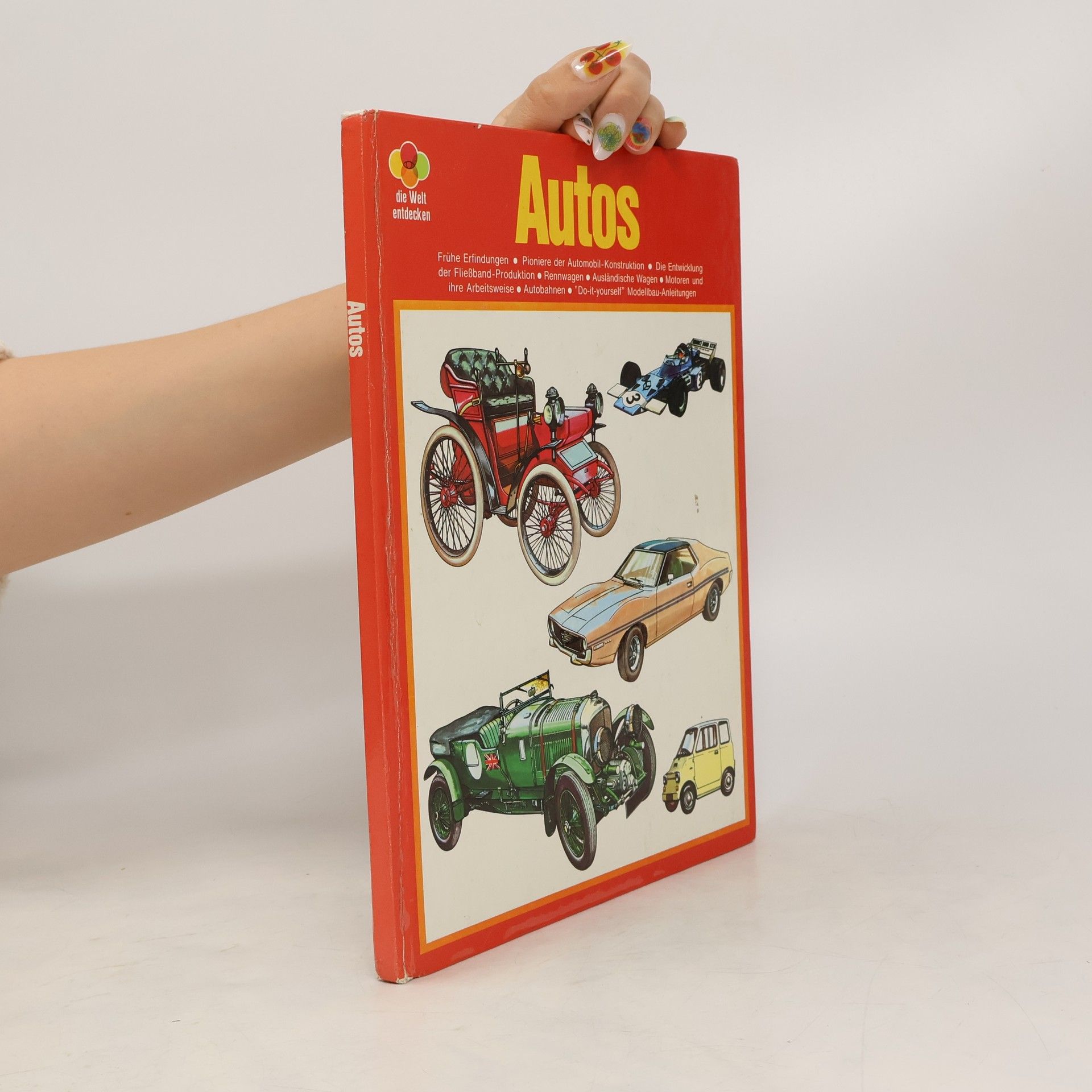Collectif d'auteurs Autos