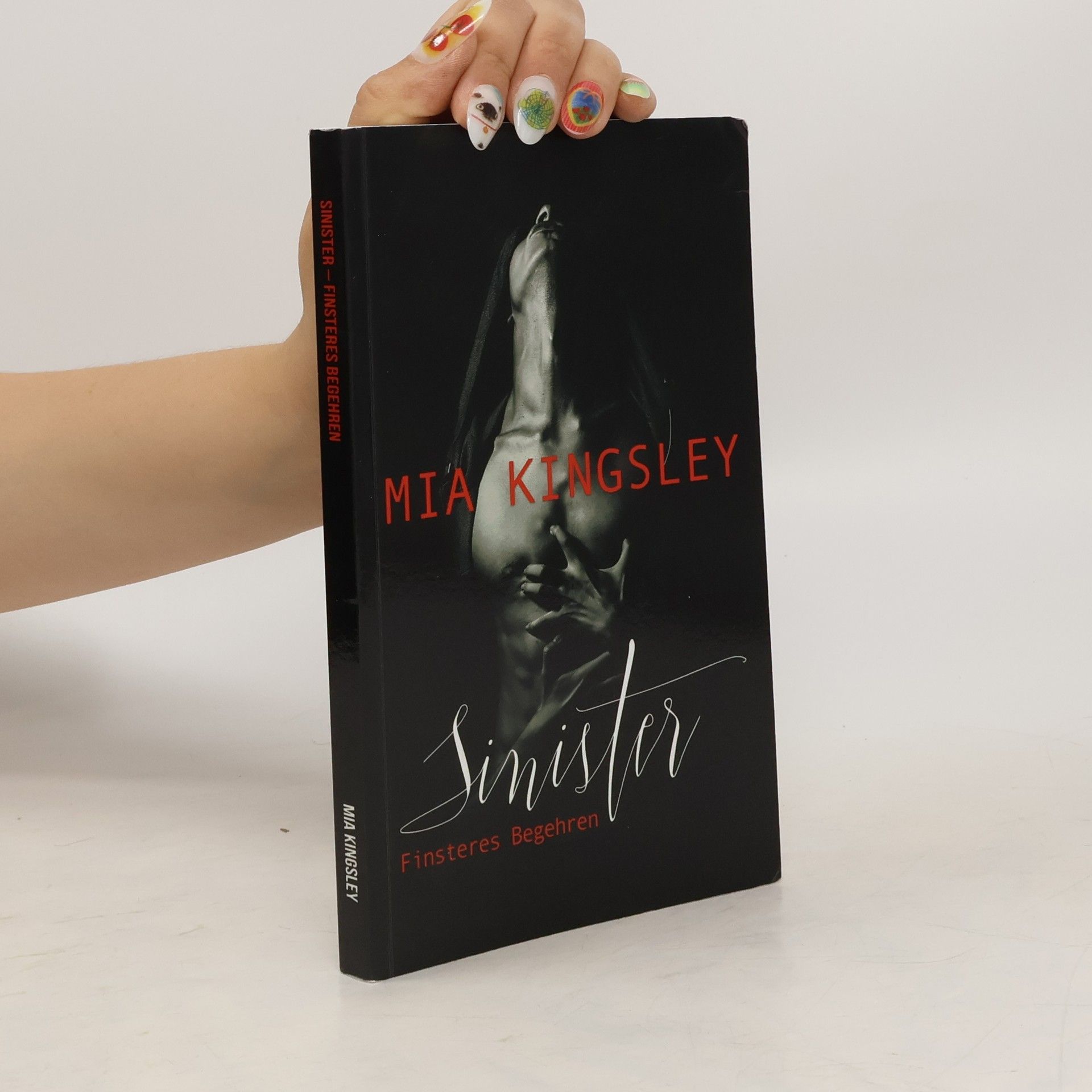 Mia Kingsley Sinister