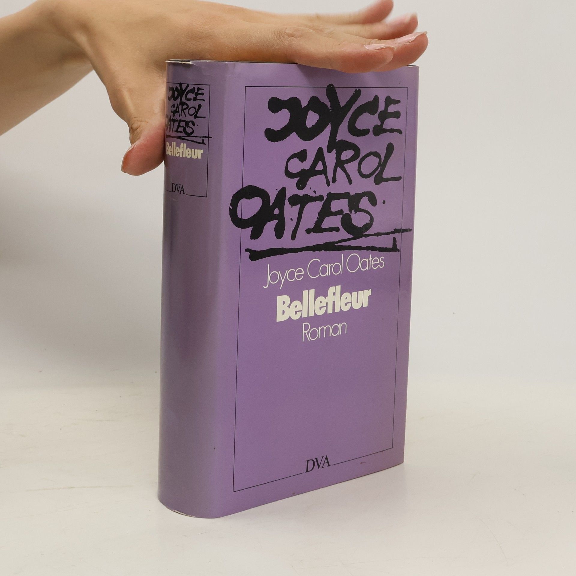 Joyce Carol Oates Bellefleur