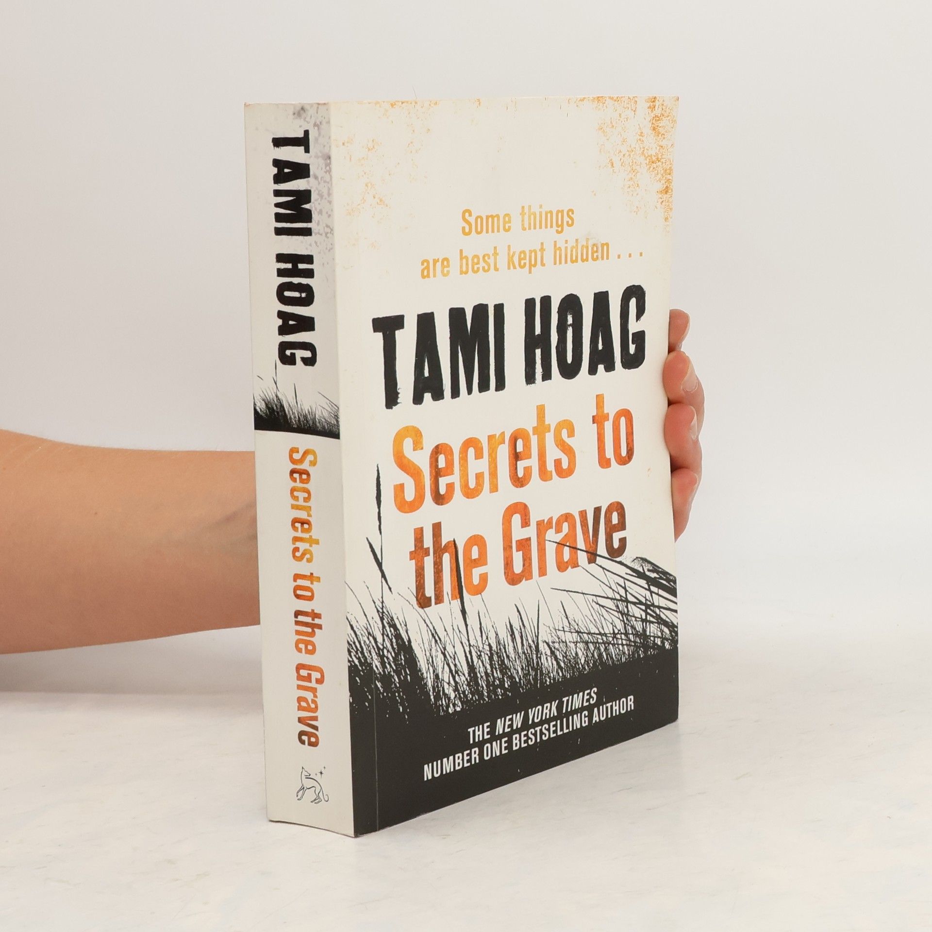 Tami Hoag Secrets to the Grave