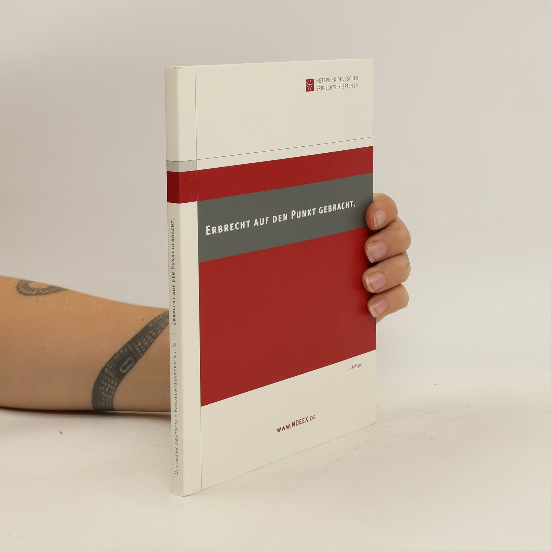 Collectif d'auteurs Erbrecht auf den Punkt gebracht