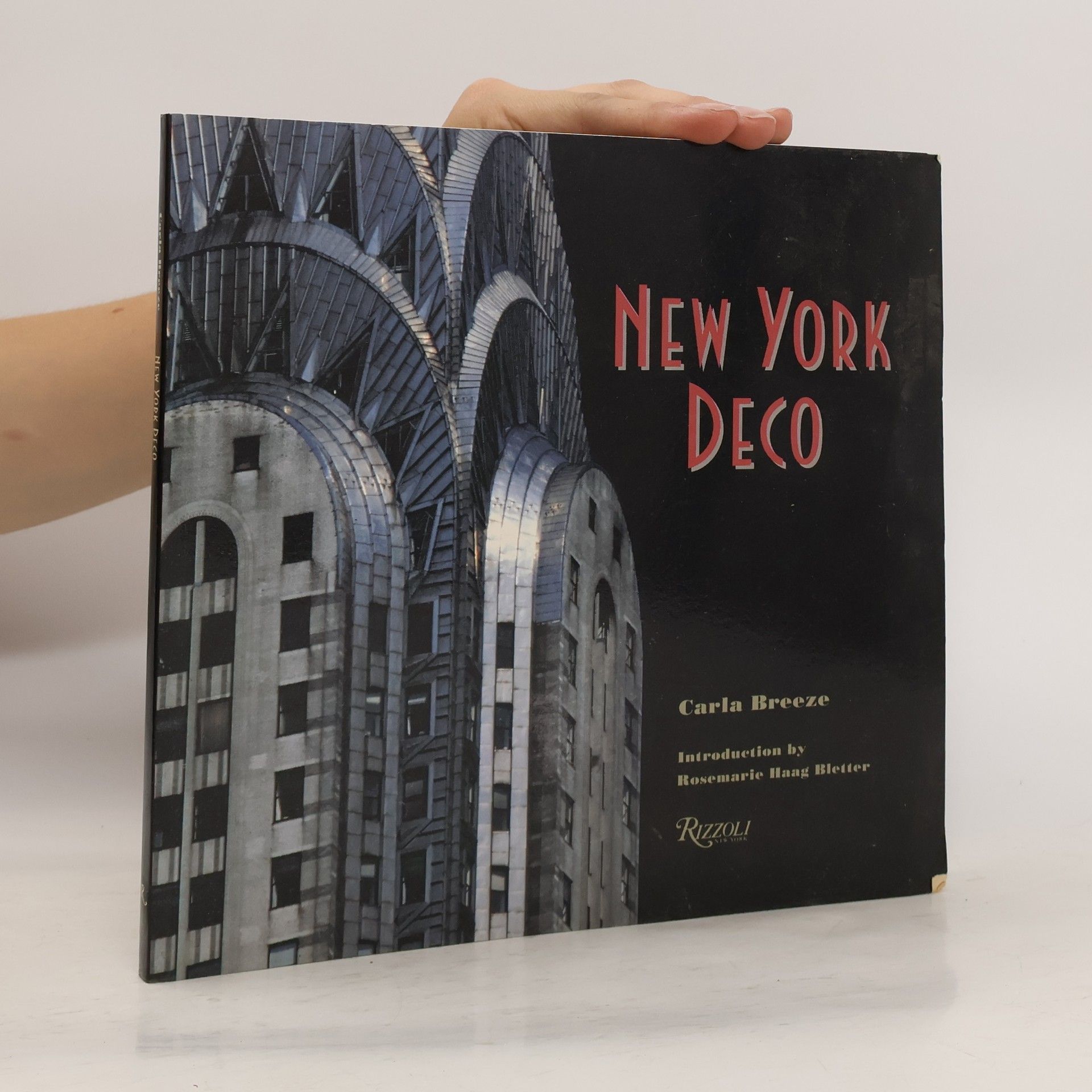 Carla Breeze New York Deco