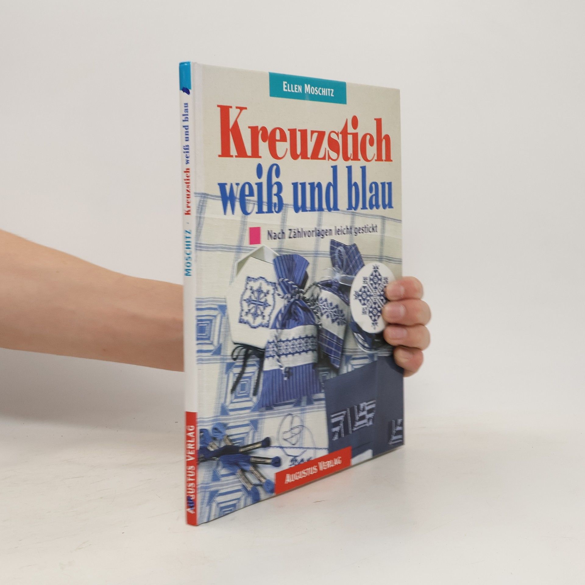 Collectif d'auteurs Kreuzstich weiss und blau