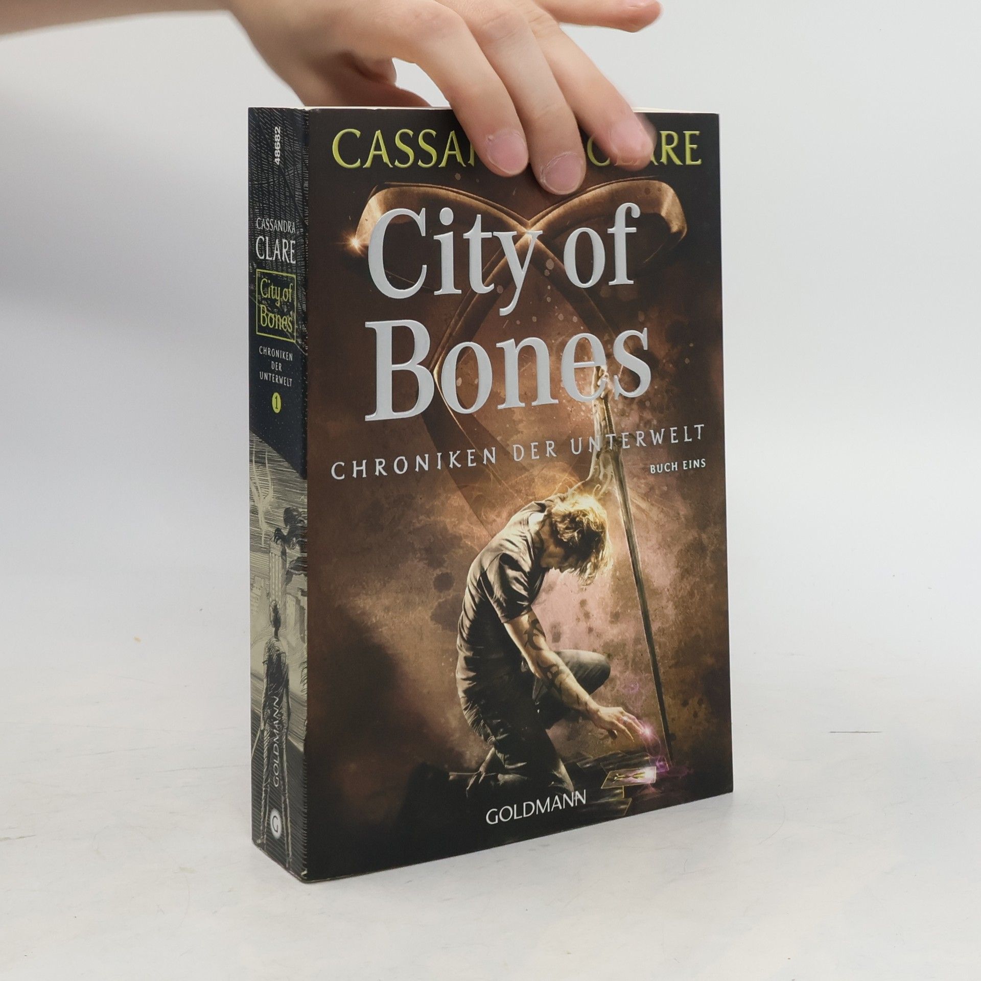Cassandra Clare City of Bones - Chroniken der Unterwelt; Buch 1