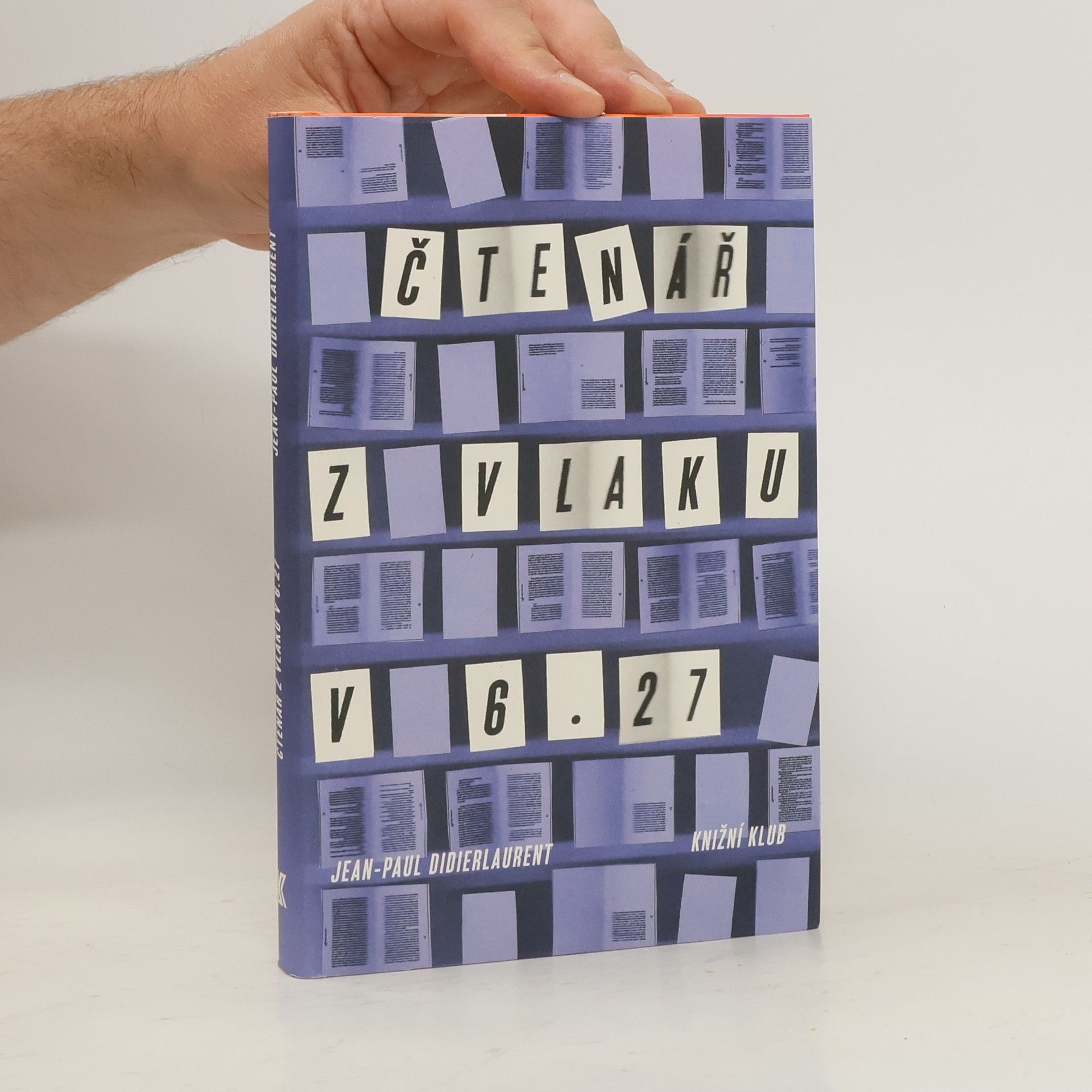 Nela Knapová Čtenář z vlaku v 6.27