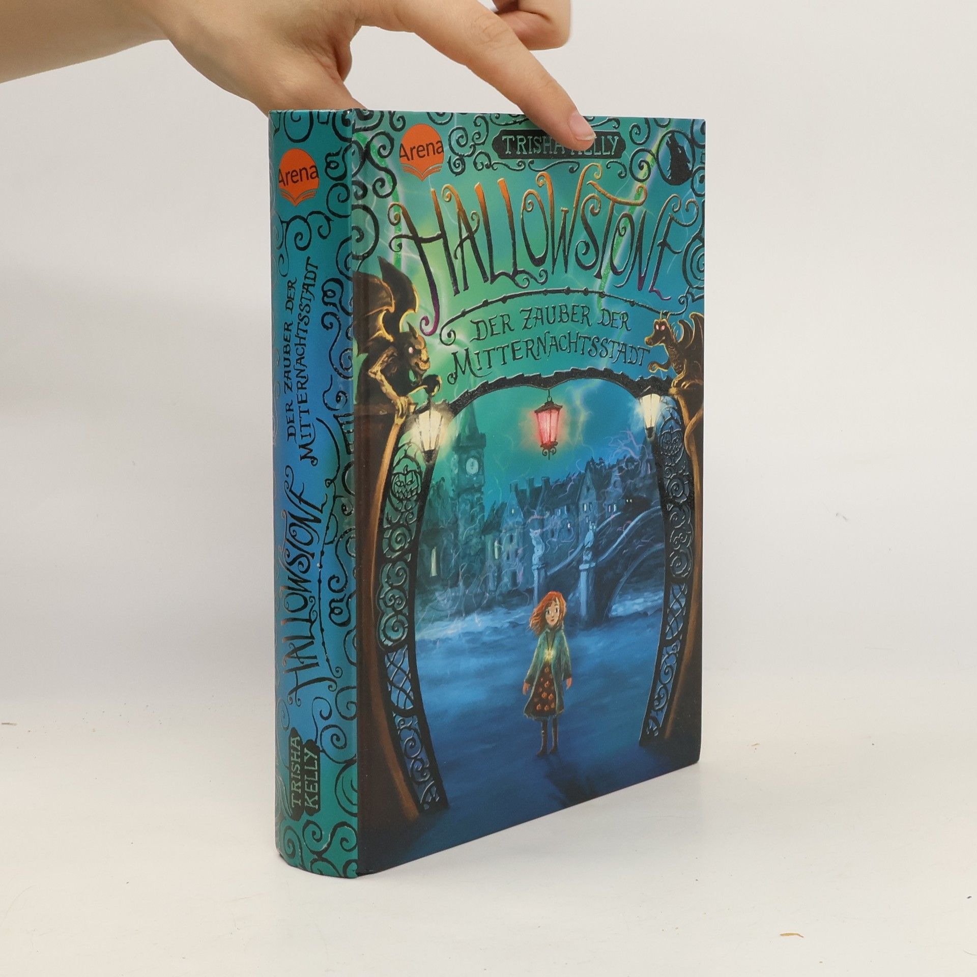 Trisha Kelly Hallowstone. Der Zauber der Mitternachtsstadt