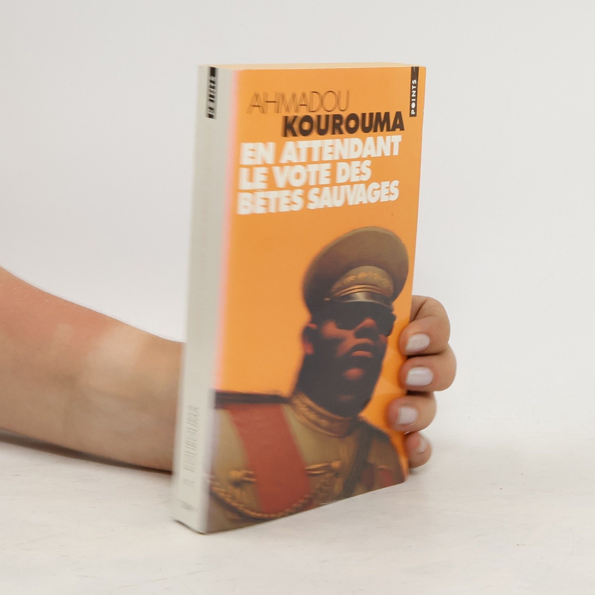 Ahmadou Kourouma En attendant le vote des bêtes sauvages