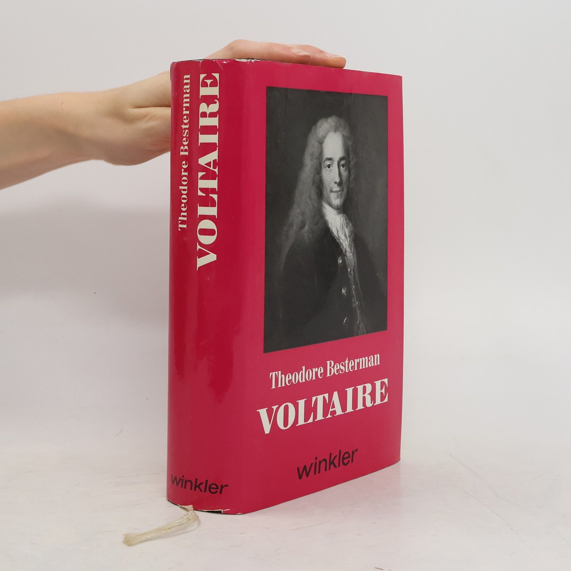 Theodore Besterman Voltaire