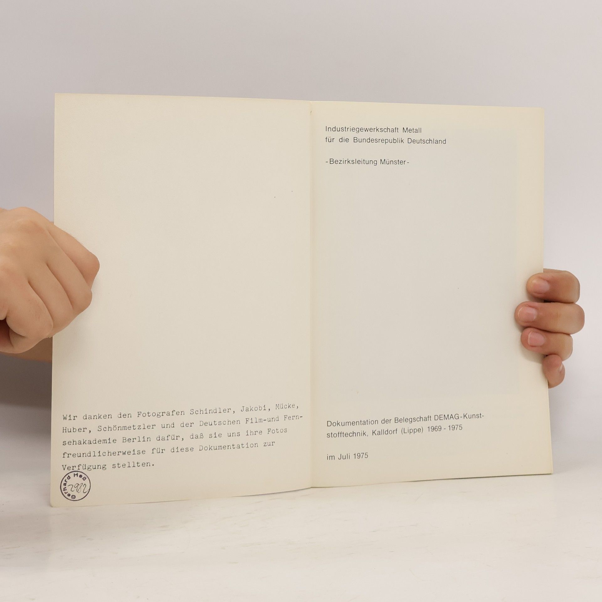 kolektiv Wir kämpfe Um unsere Arbeitsplätze