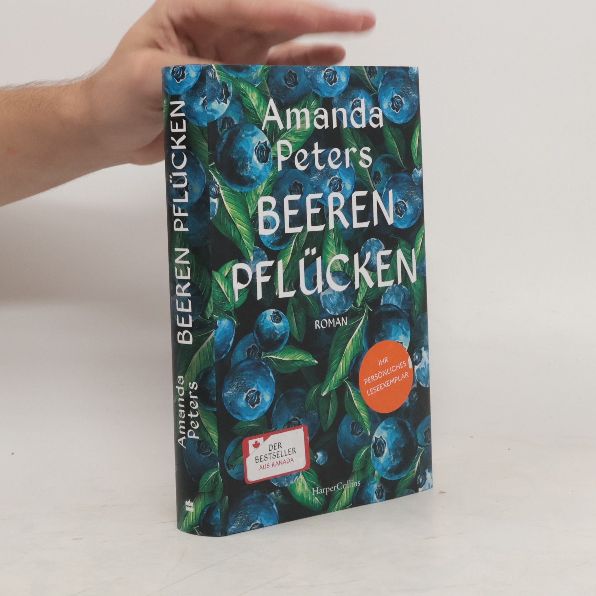 Amanda Nimon-Peters Beeren pflücken