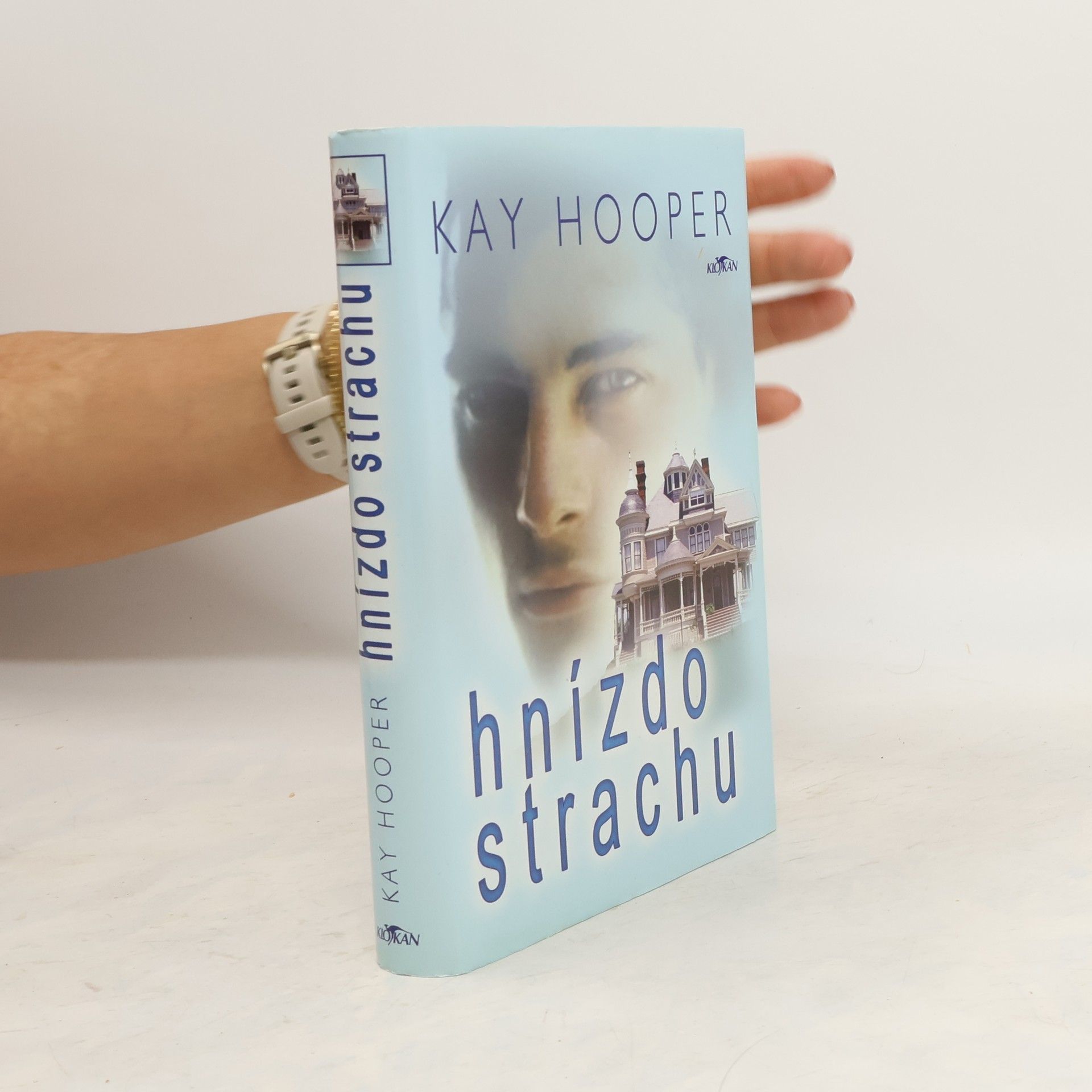 Kay Hooper Hnízdo strachu